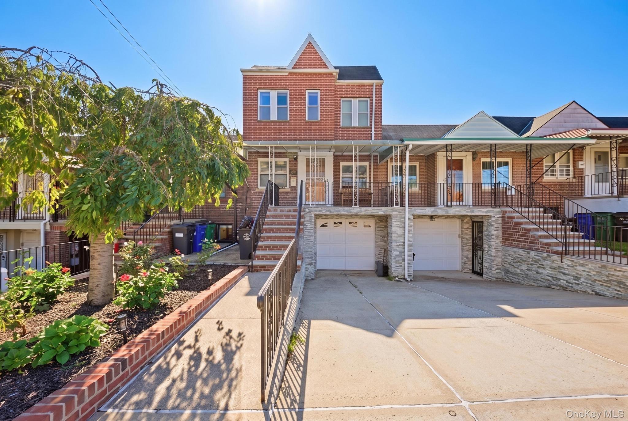 Penelope Ave, Middle Village, NY 11379