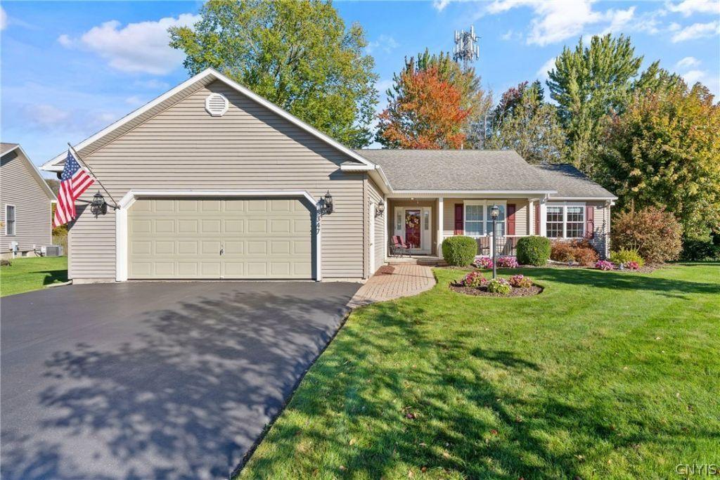 Eva Cir, Cicero, NY 13039