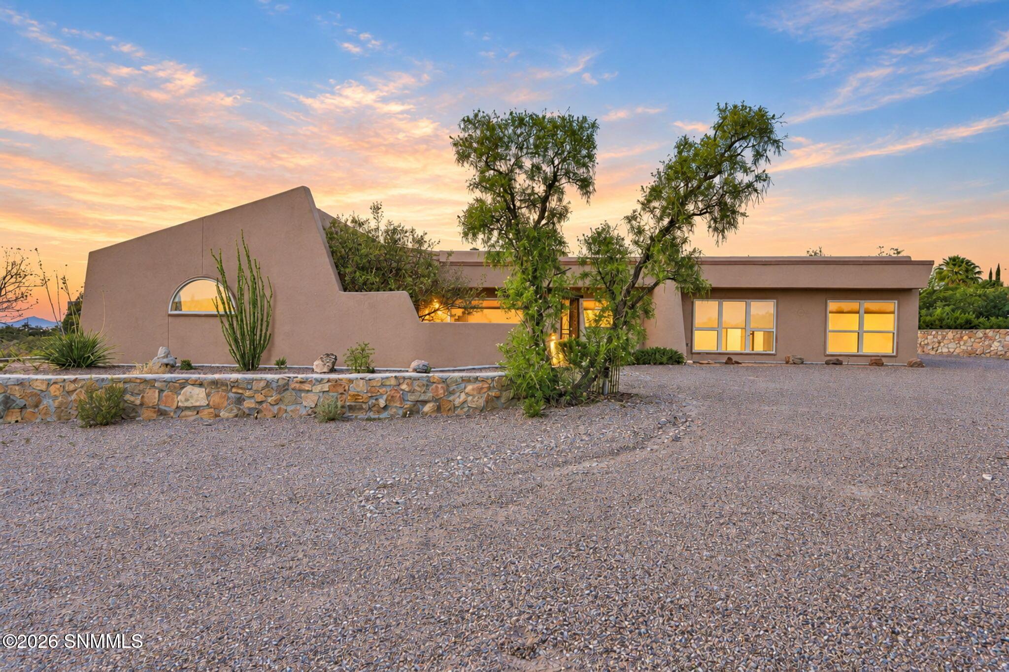 Senna Dr, Las Cruces, NM 88011