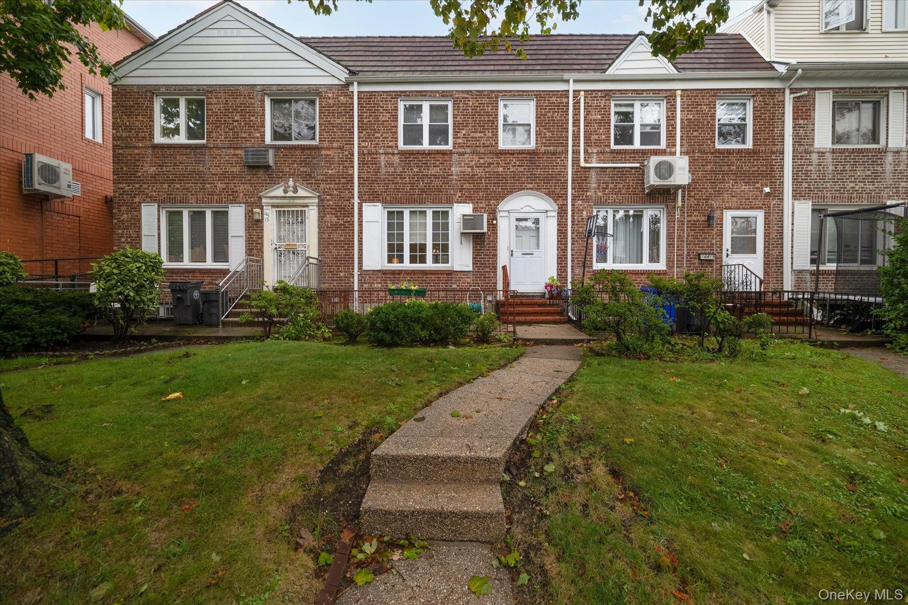 77th Ave, Flushing, NY 11367