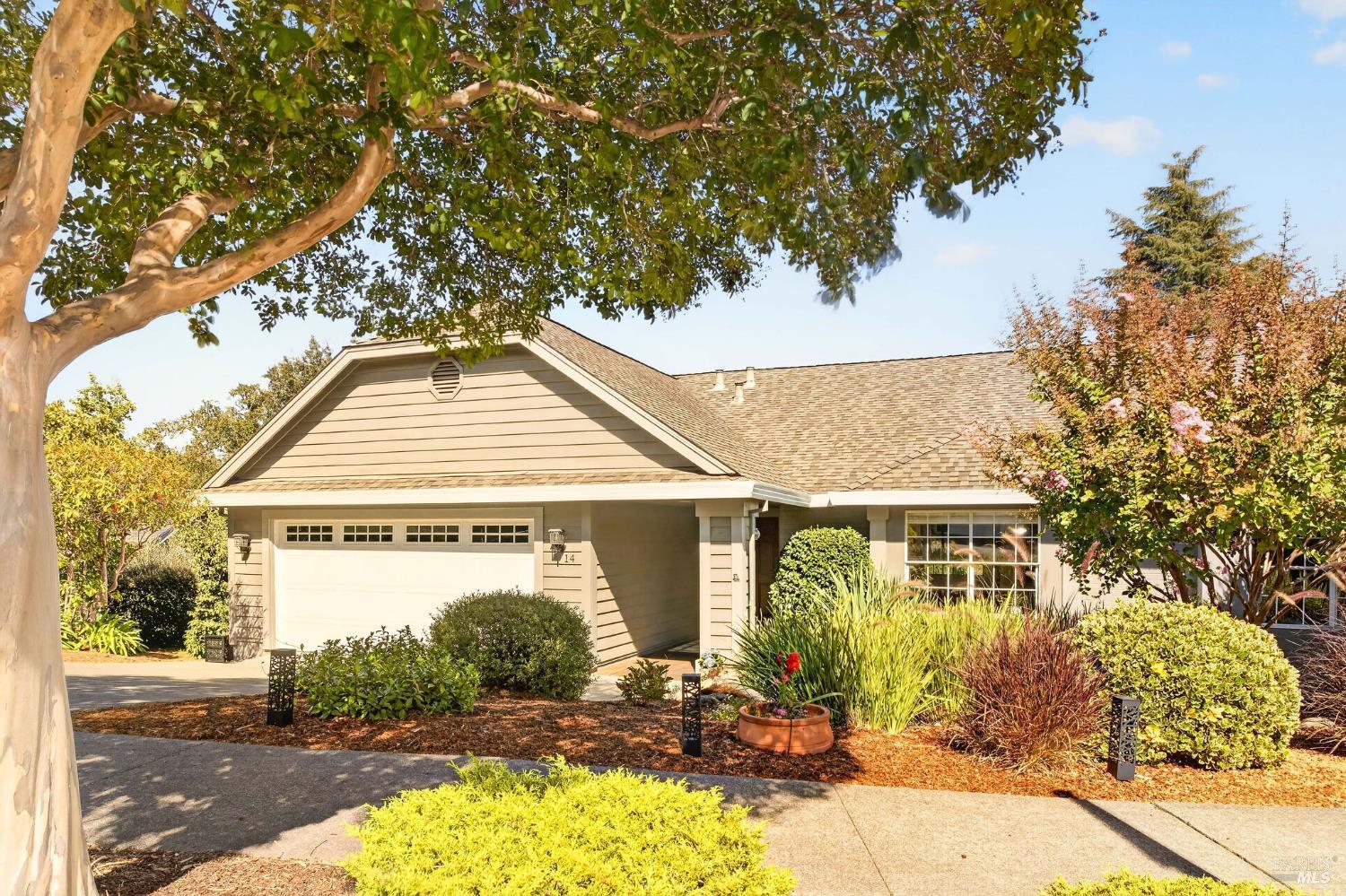 Clement Ct, Napa, CA 94558