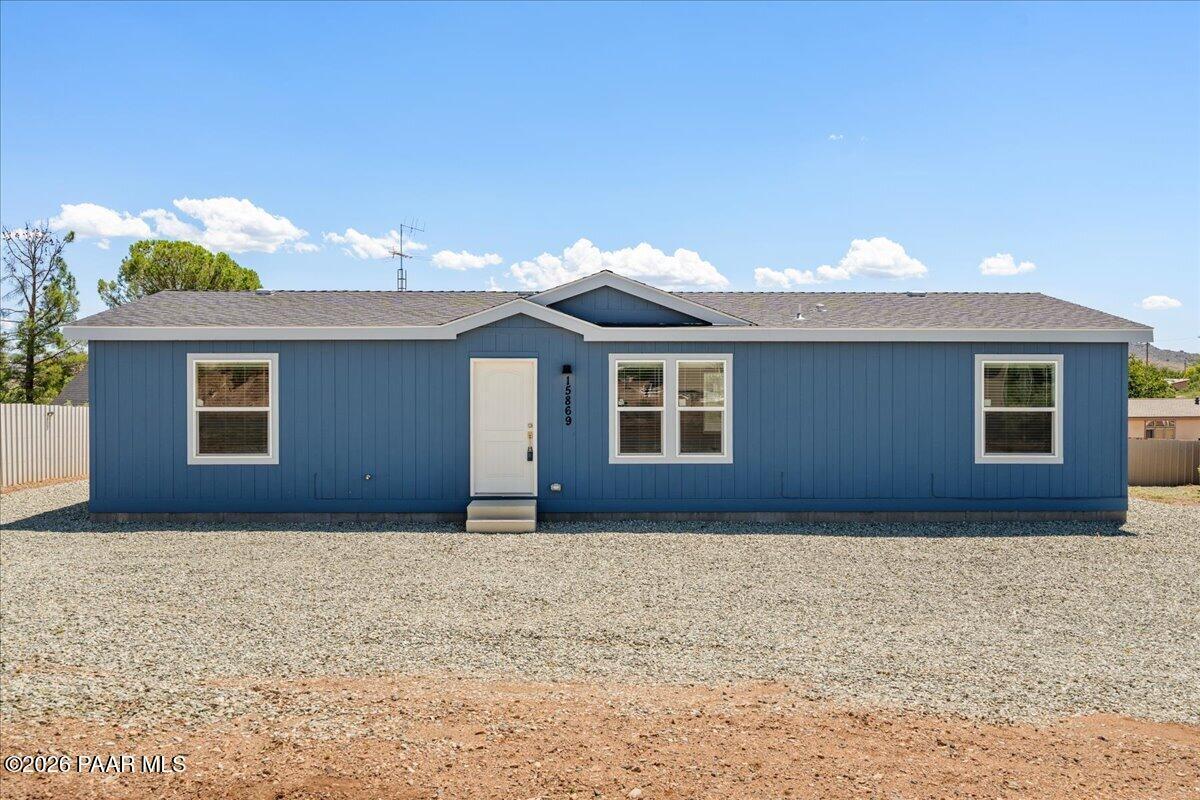 S Chestnut Ln, Mayer, AZ 86333