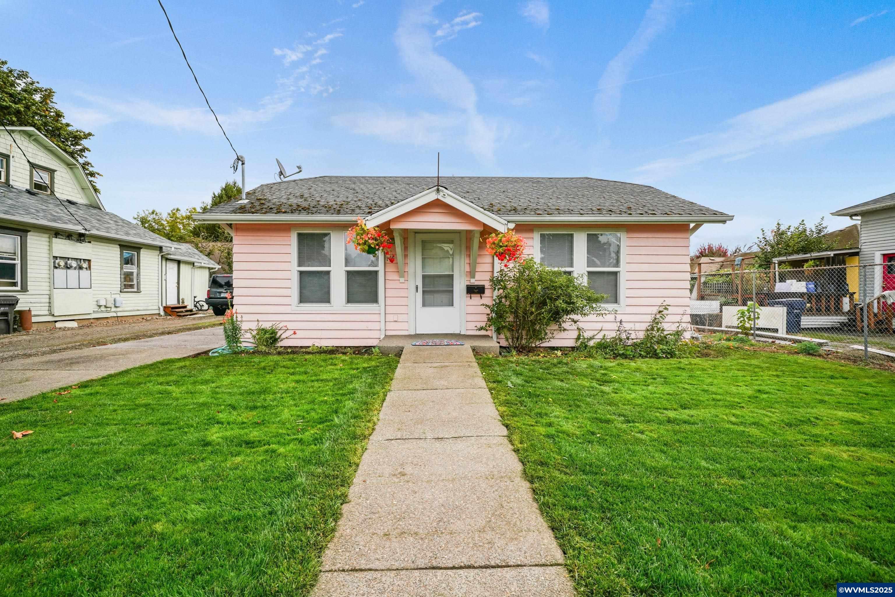 Ecols St N, Monmouth, OR 97361
