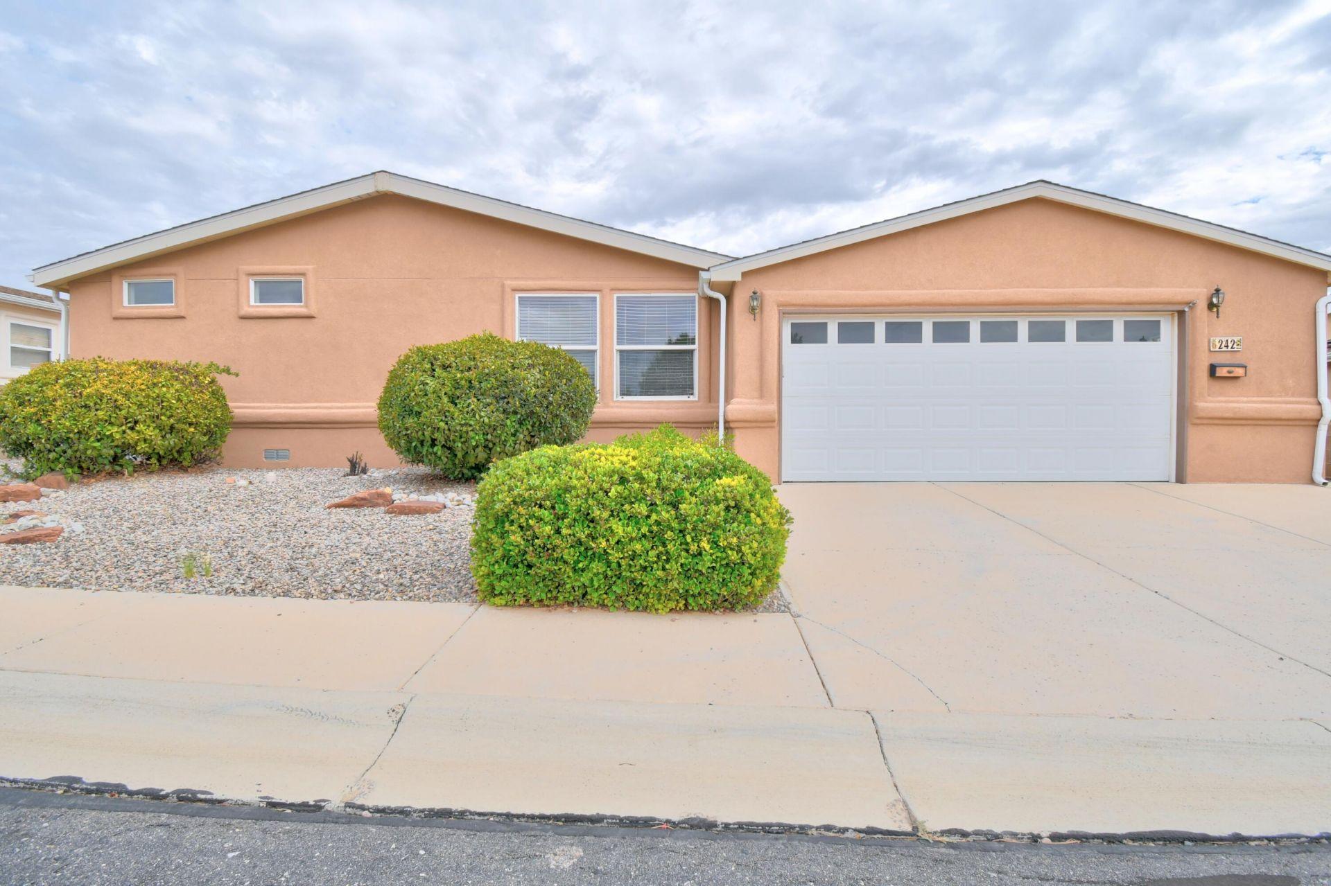 Sunrise Bluffs Dr, Belen, NM 87002