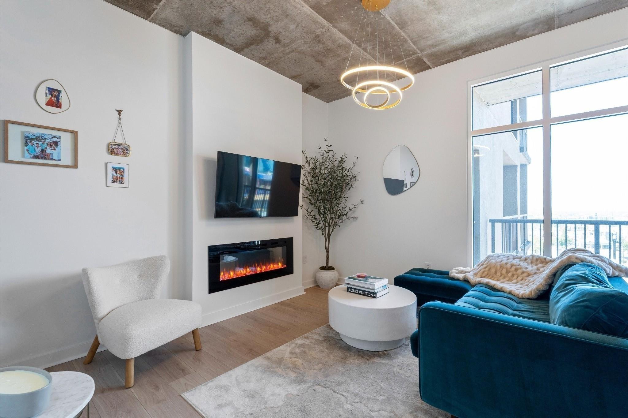 Demonbreun St, Nashville, TN 37203