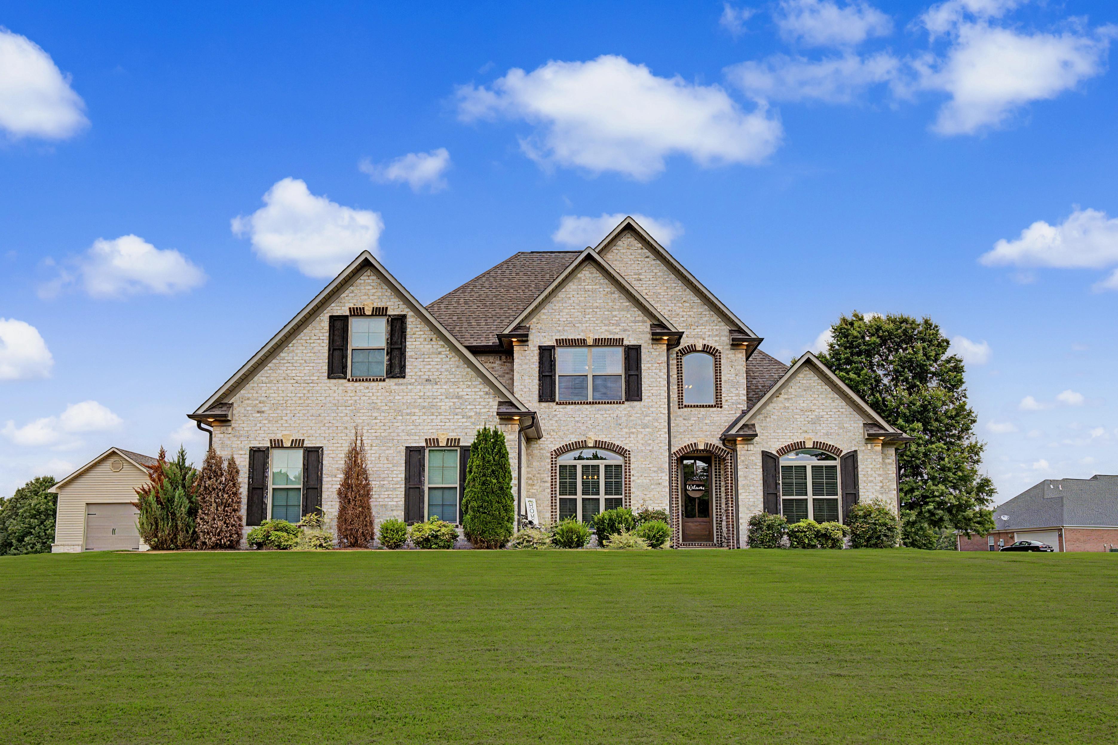Country Lake Cir, Brownsville, TN 38012