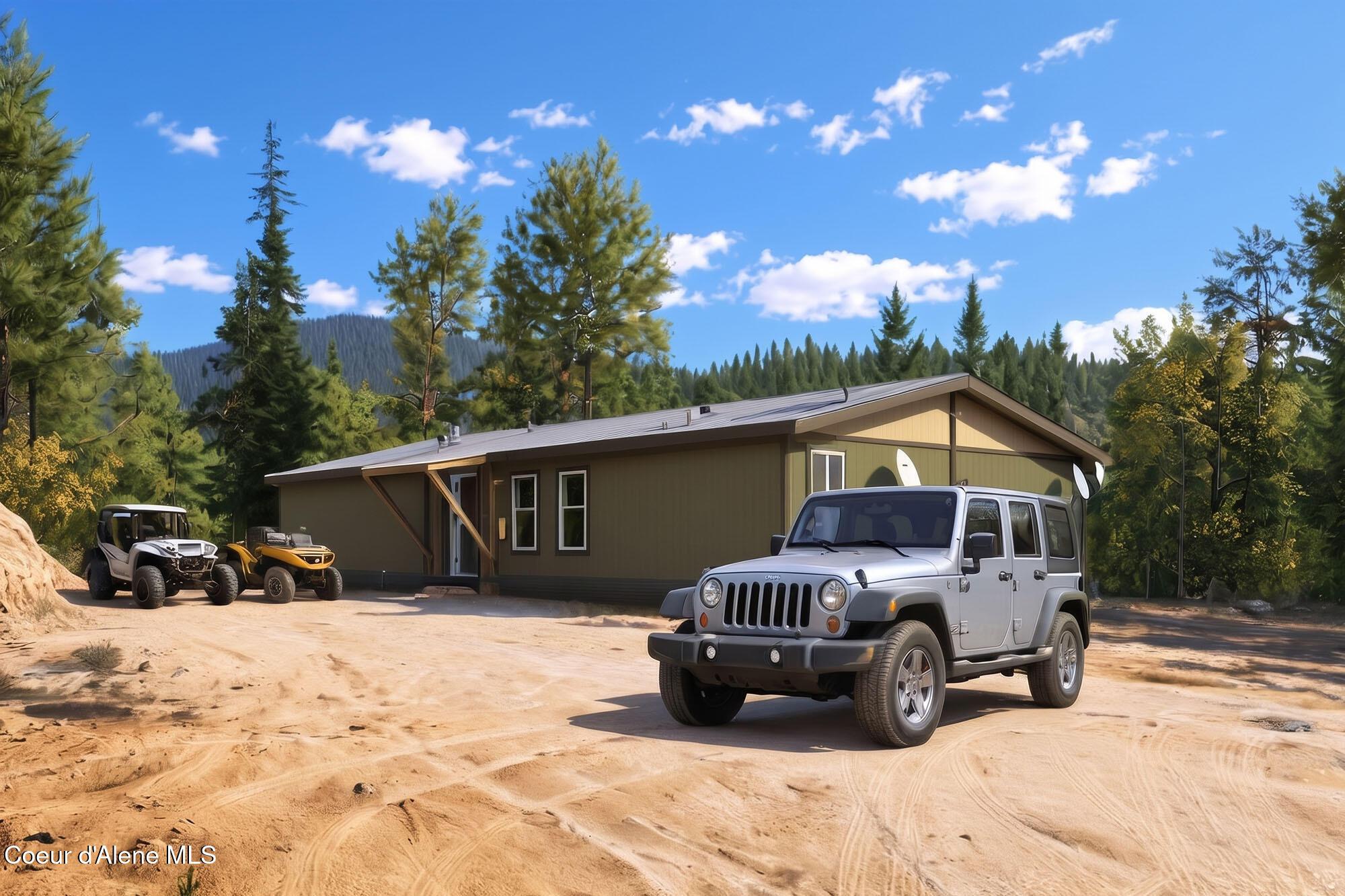 N Right Fork Rd, Hauser, ID 83854