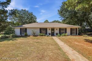 Edgewater Dr, Ridgeland, MS 39157