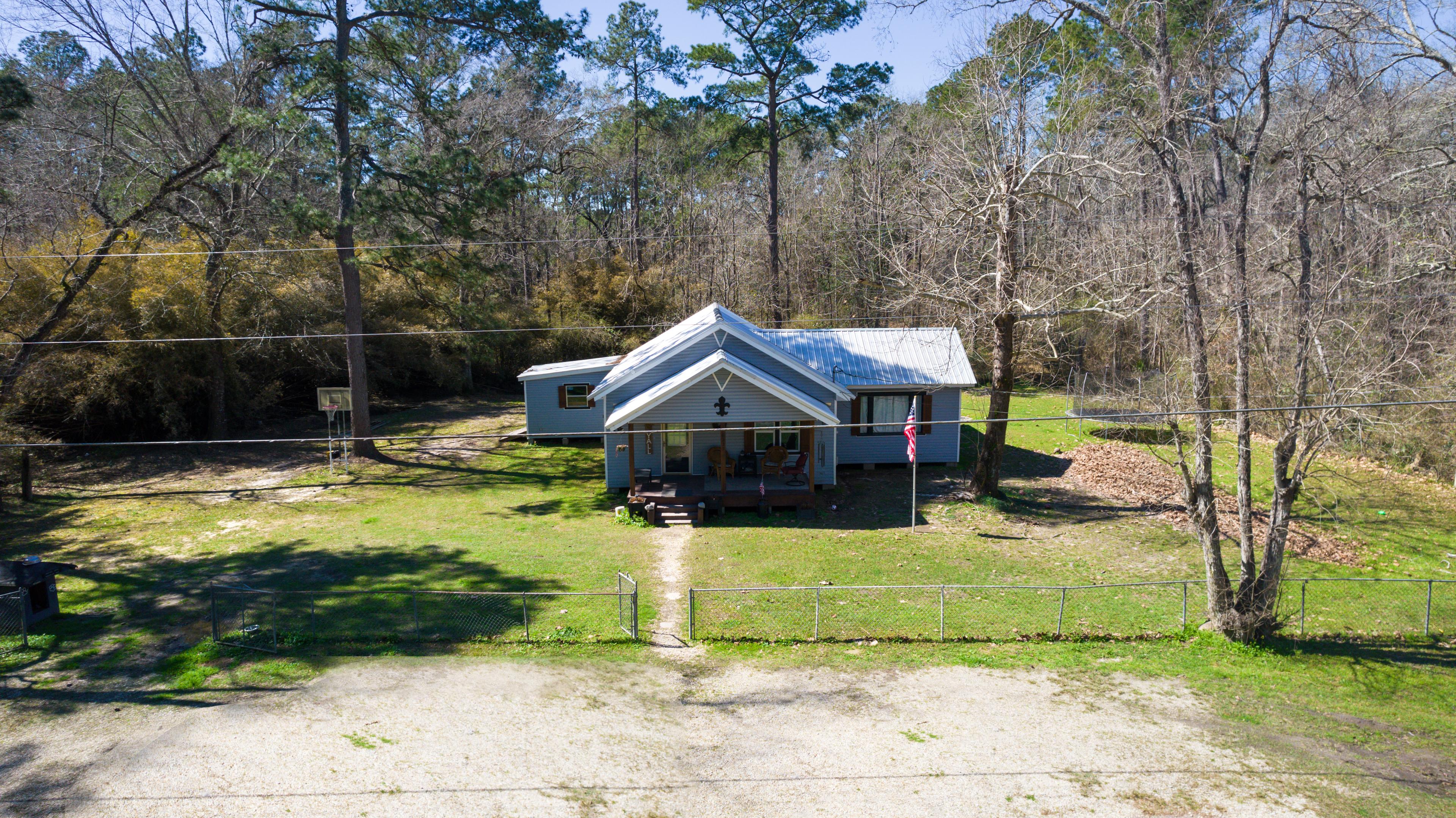 Lees Landing Rd, Ponchatoula, LA 70454
