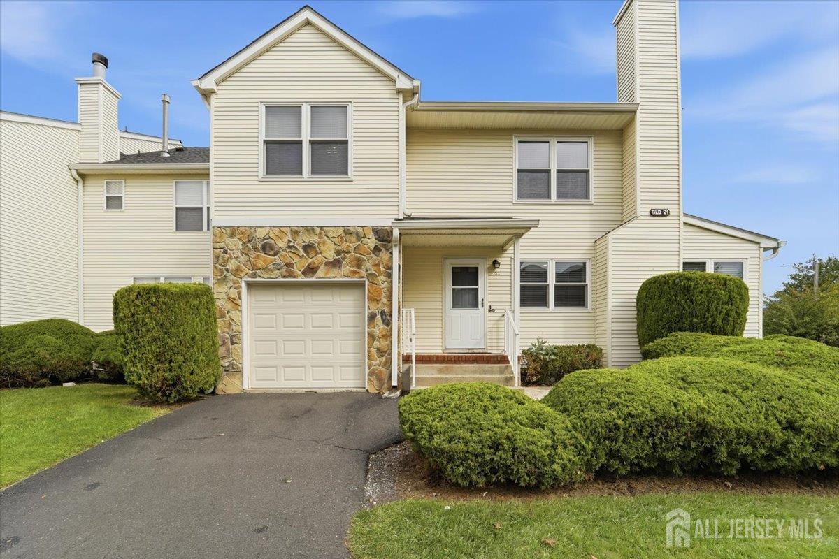Keswick Dr, Piscataway, NJ 08854