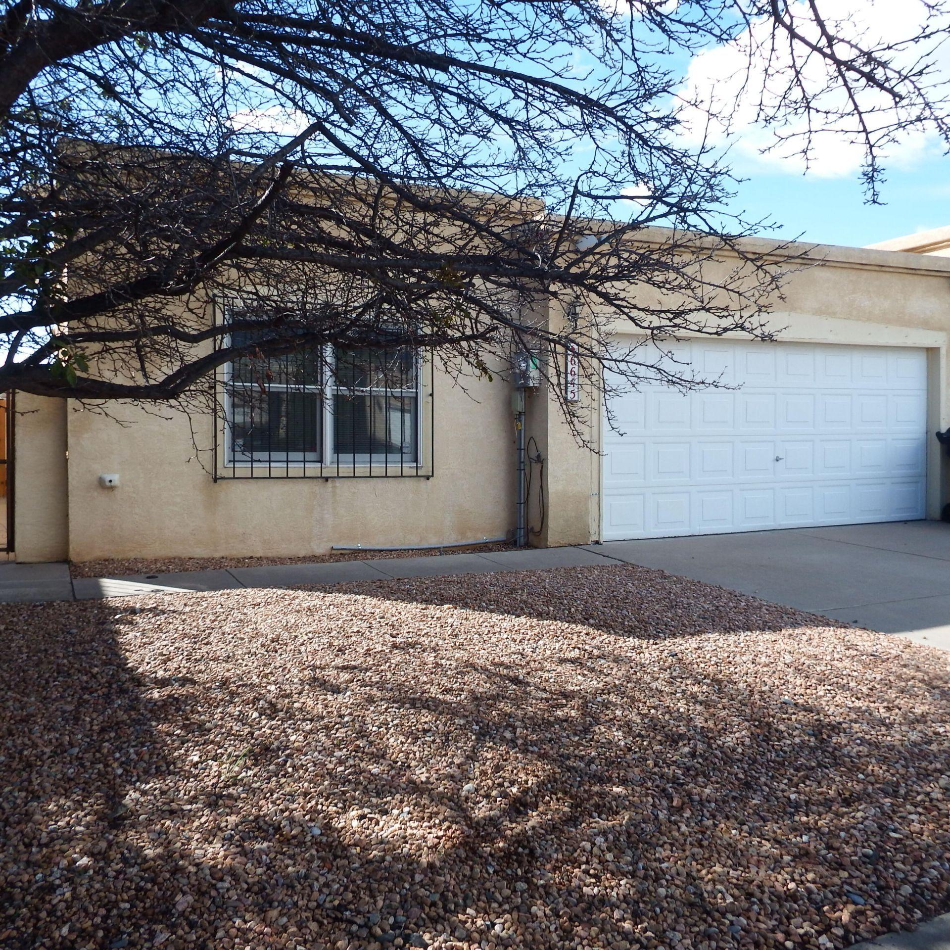 Ruby St Ne, Albuquerque, NM 87109