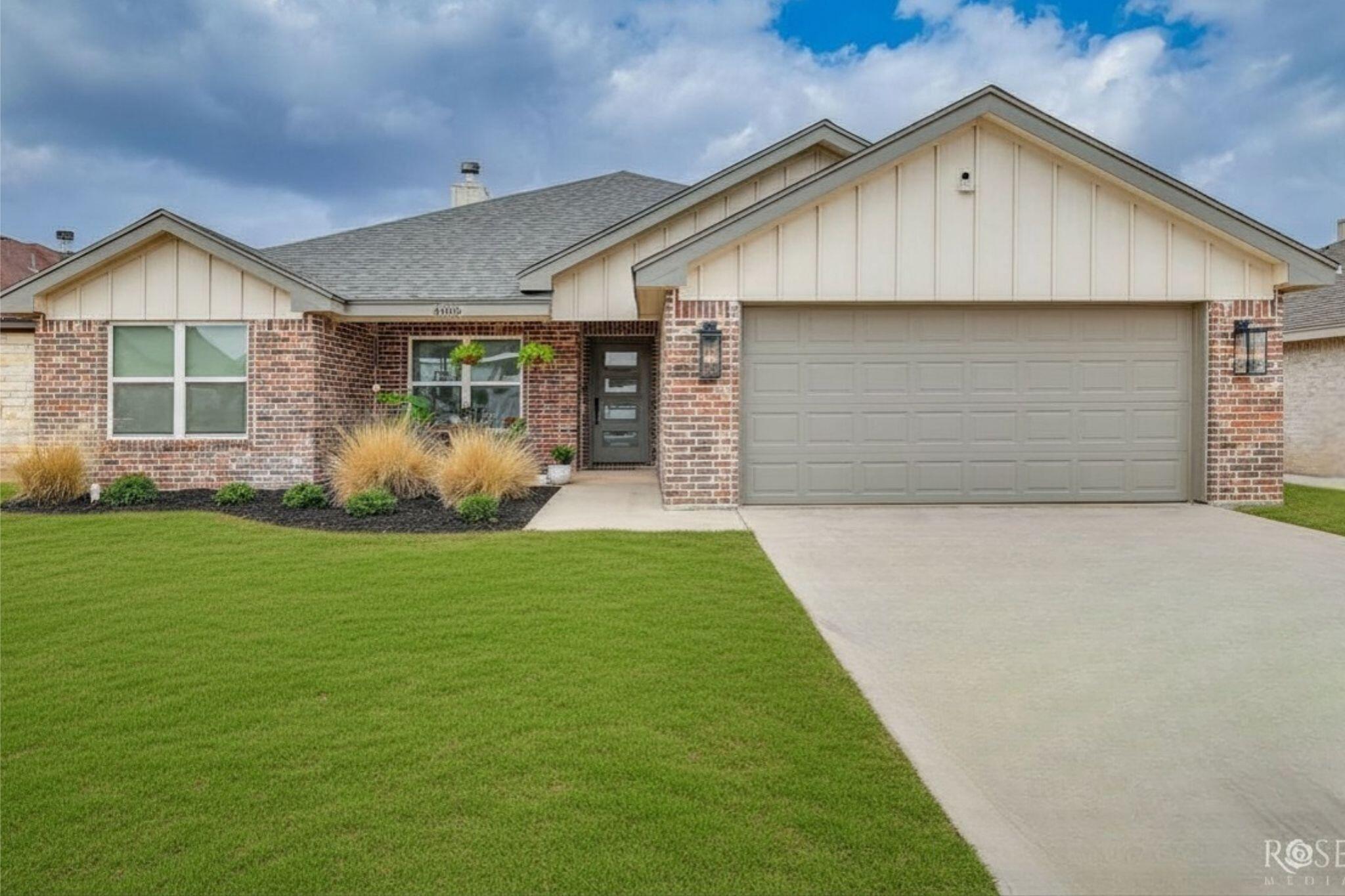 Caroline Ln, San Angelo, TX 76904