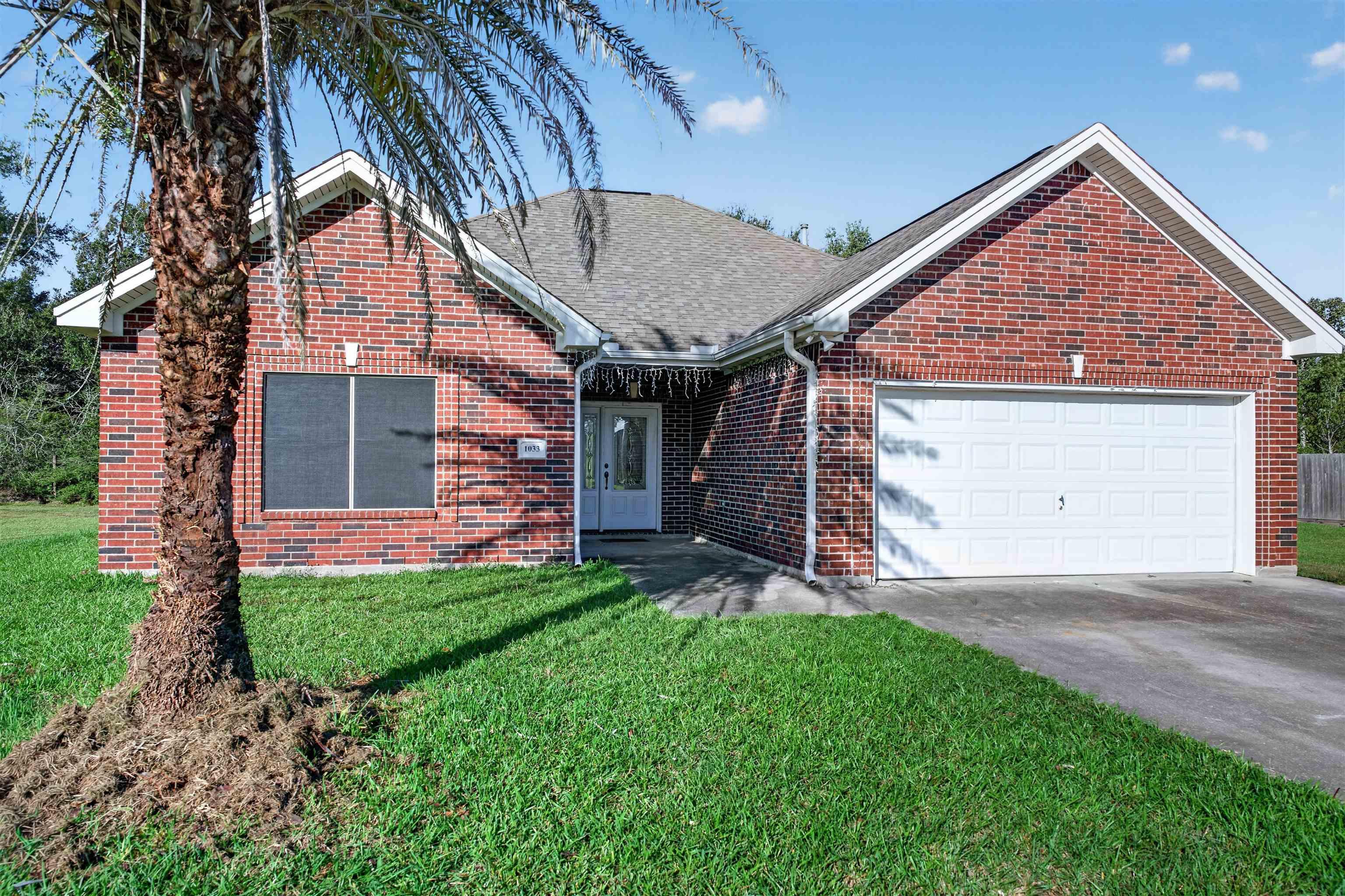 Kelsey Ln, Bridge City, TX 77611