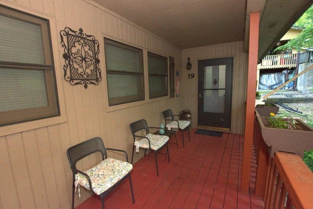 Annette Ln, Bella Vista, AR 72715