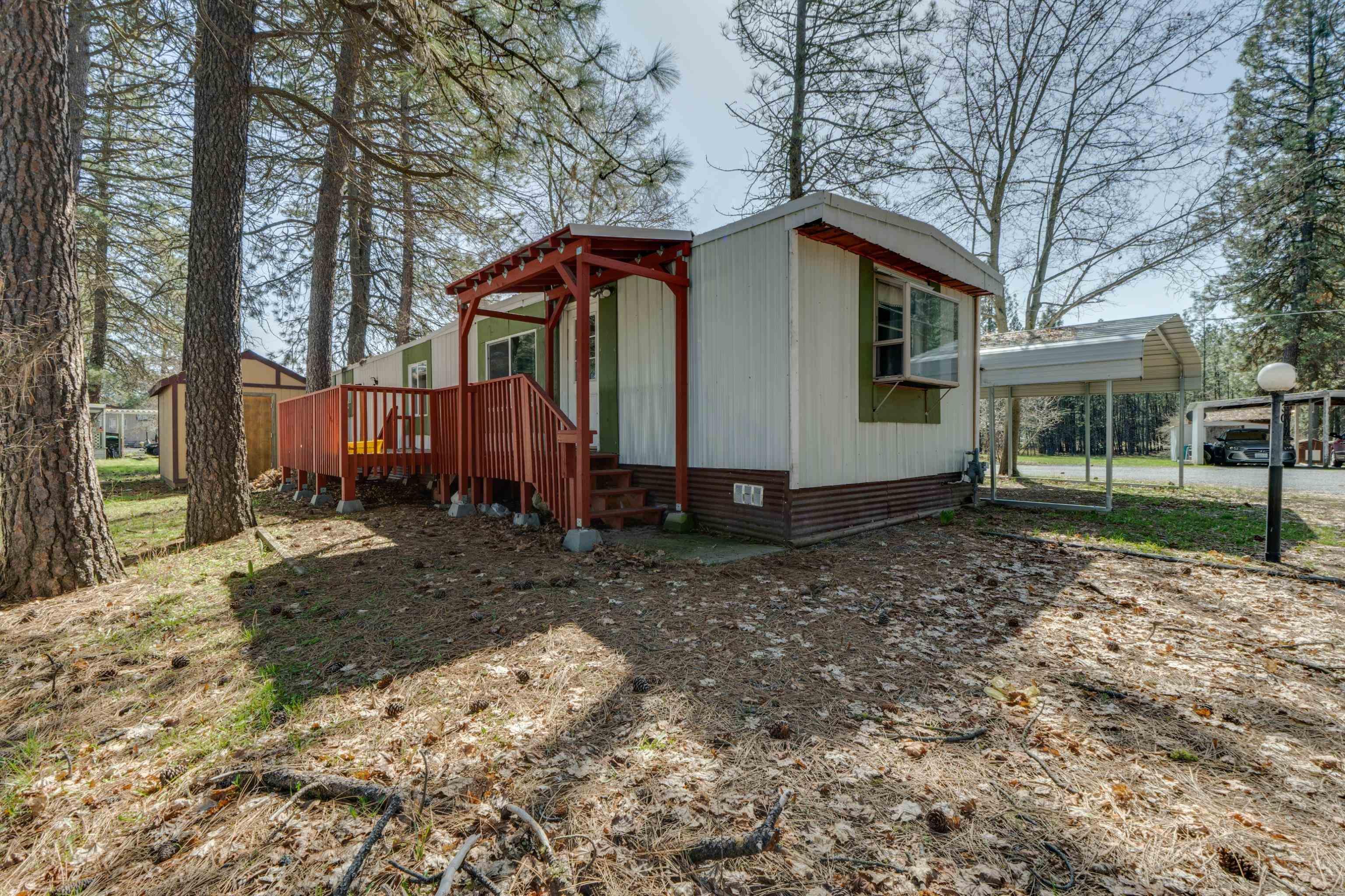 E Lane Park Rd, Mead, WA 99021