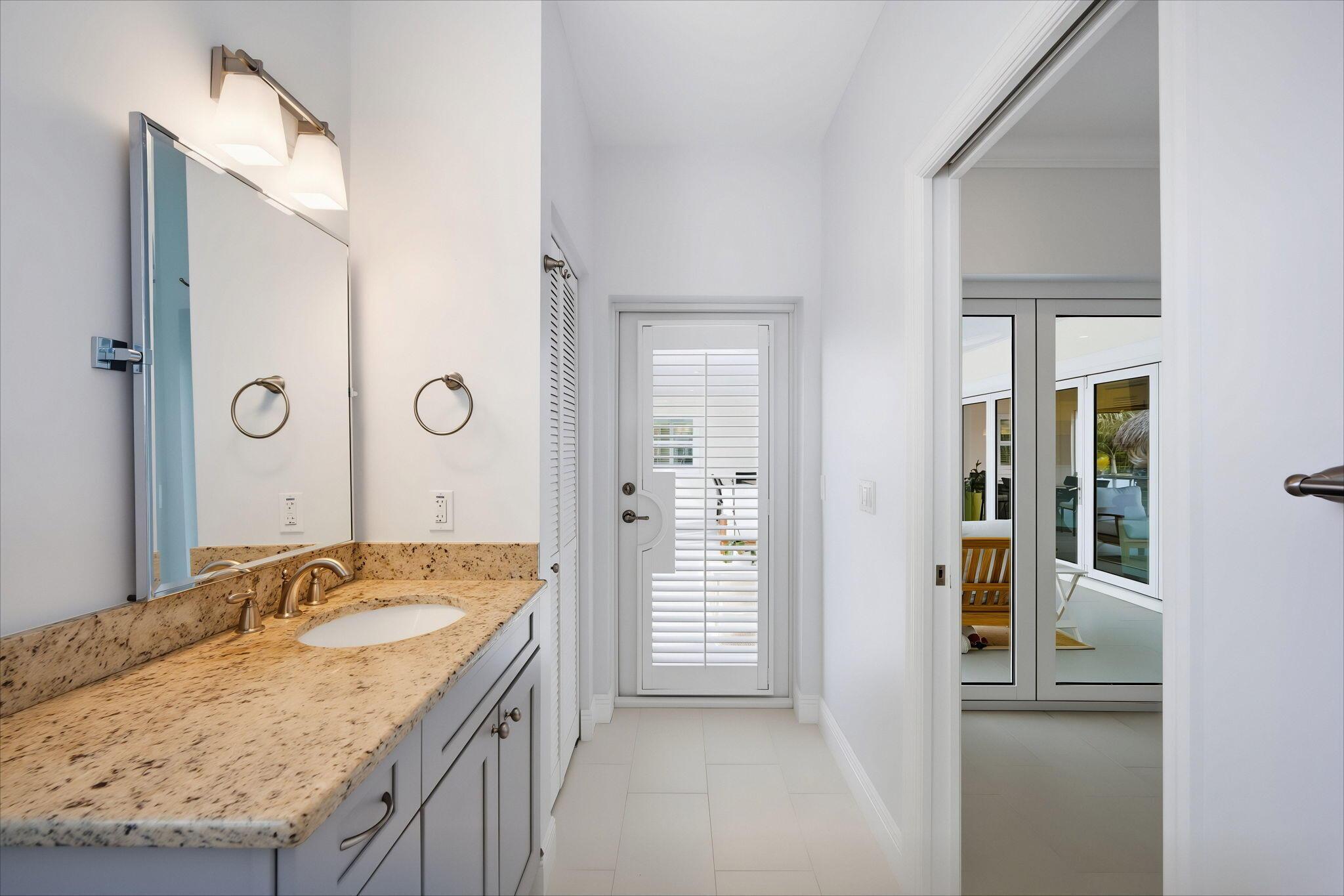 2nd Ave W, Summerland Key, FL 33042