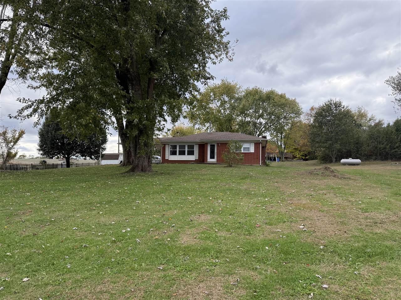 Lewisburg Rd, Lewisburg, KY 42256