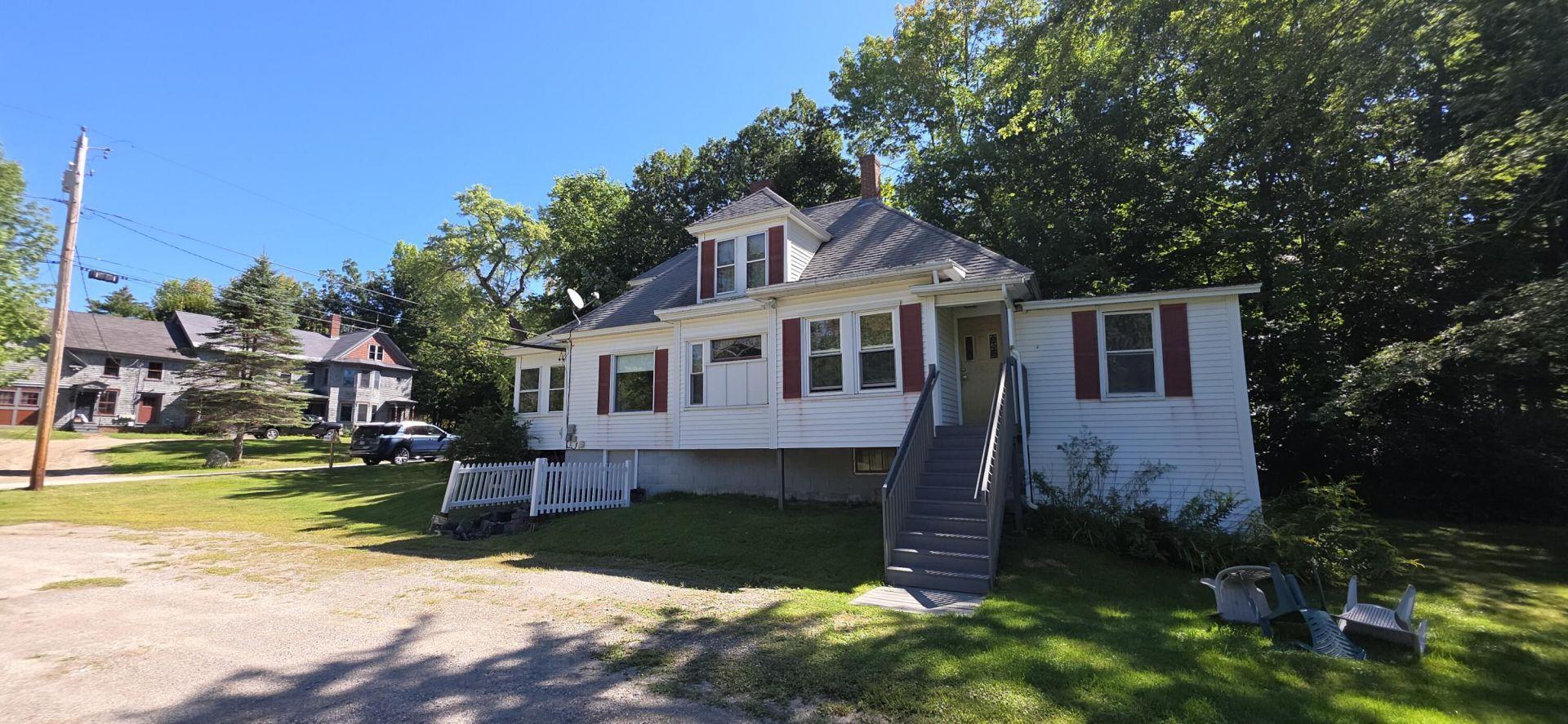 Elmwood Rd, Auburn, ME 04210