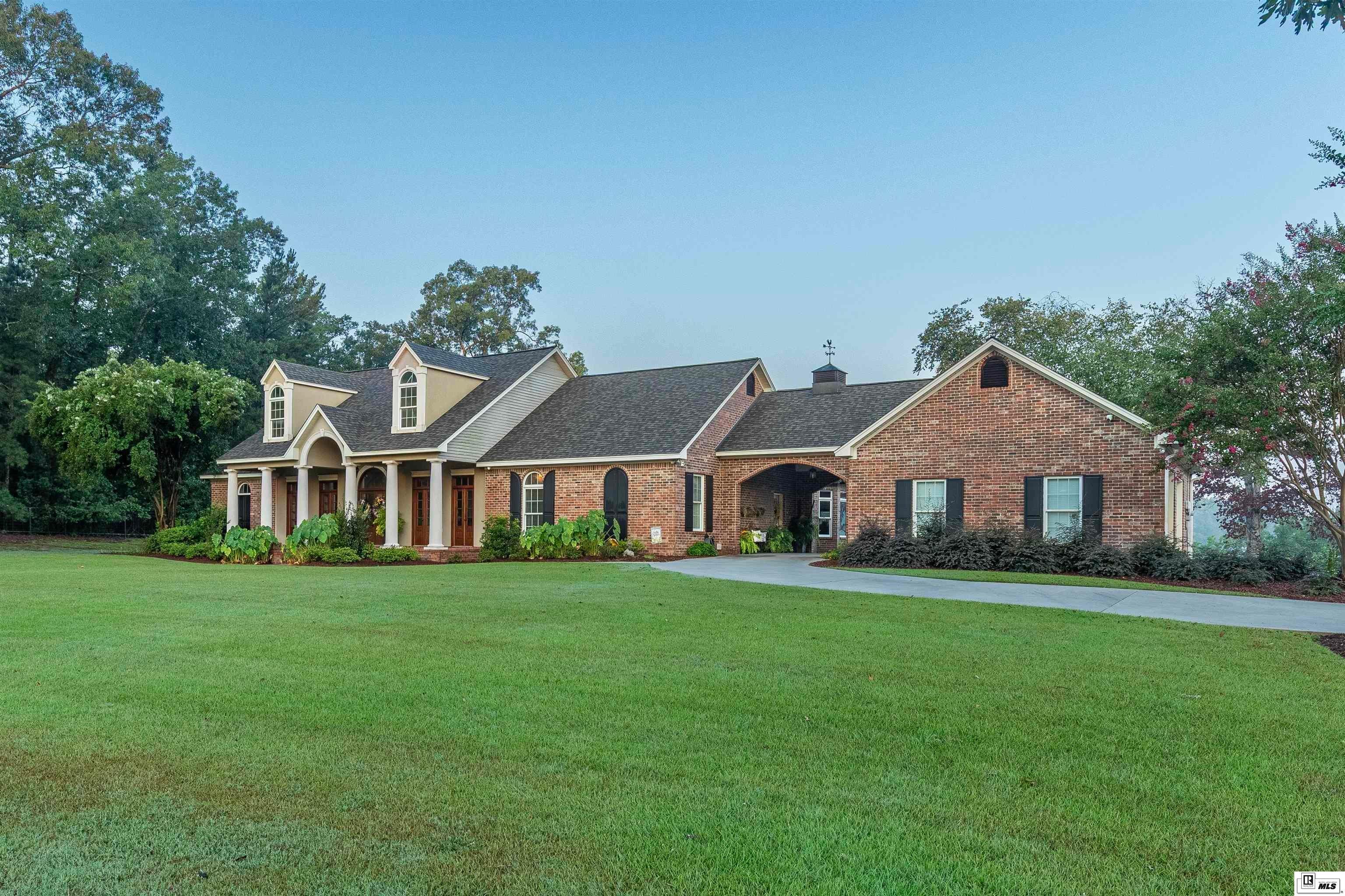 Comanche Trl, West Monroe, LA 71291