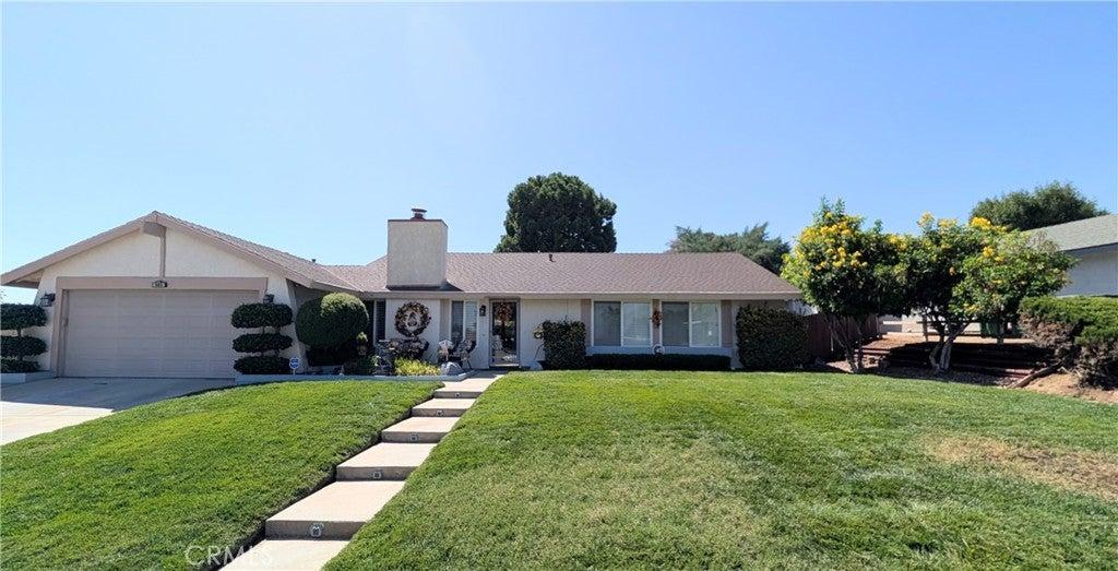 Via Panorama, Banning, CA 92220