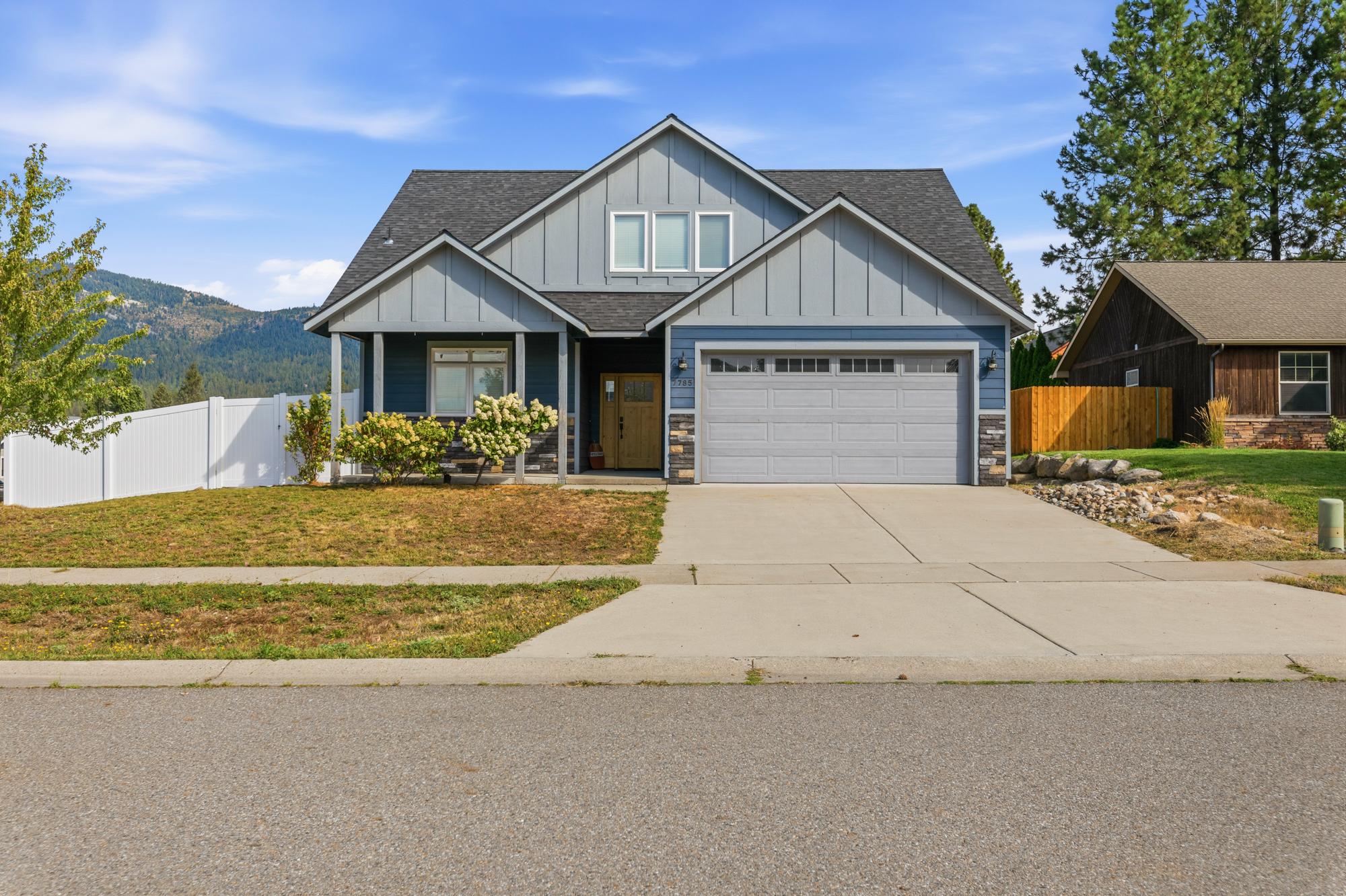 W Meadow Lark Ln, Rathdrum, ID 83858