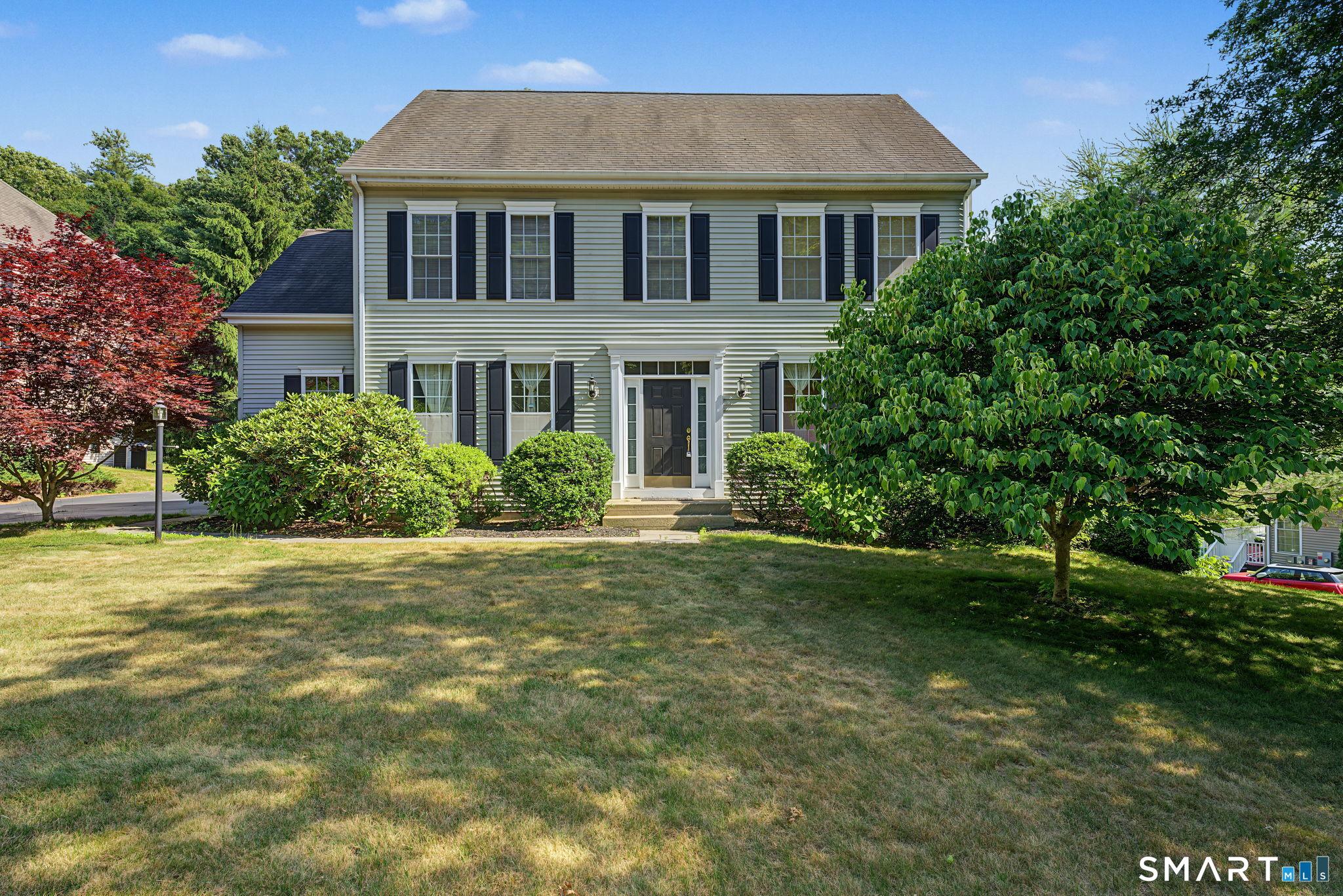 Fenwick Dr, Avon, CT 06001