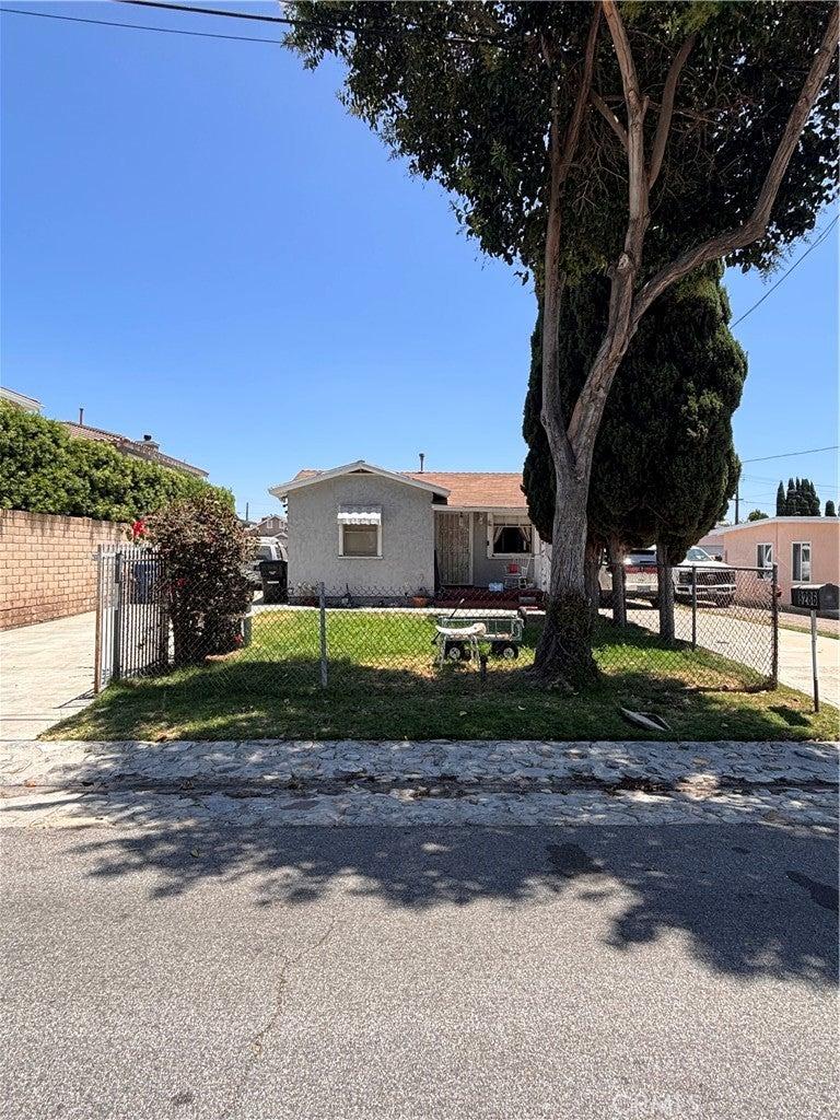 Gay St, Cypress, CA 90630
