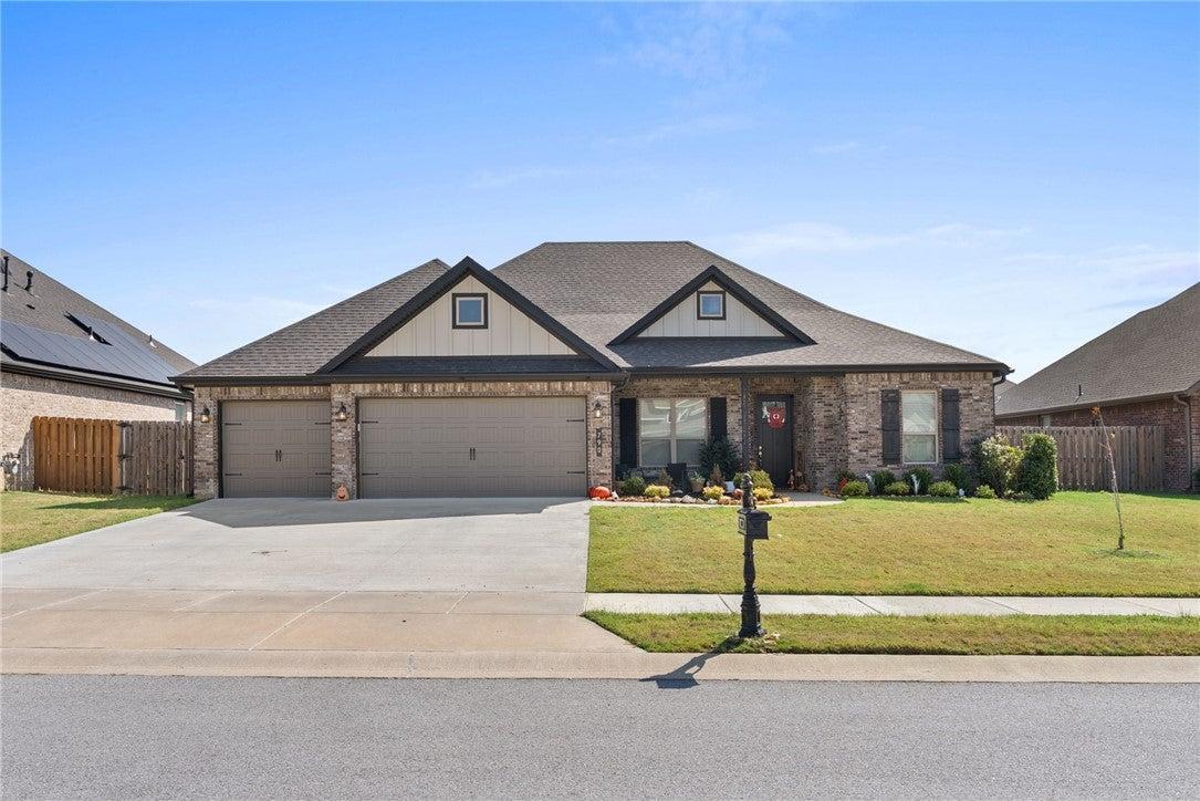 Soldera Rd, Tontitown, AR 72762