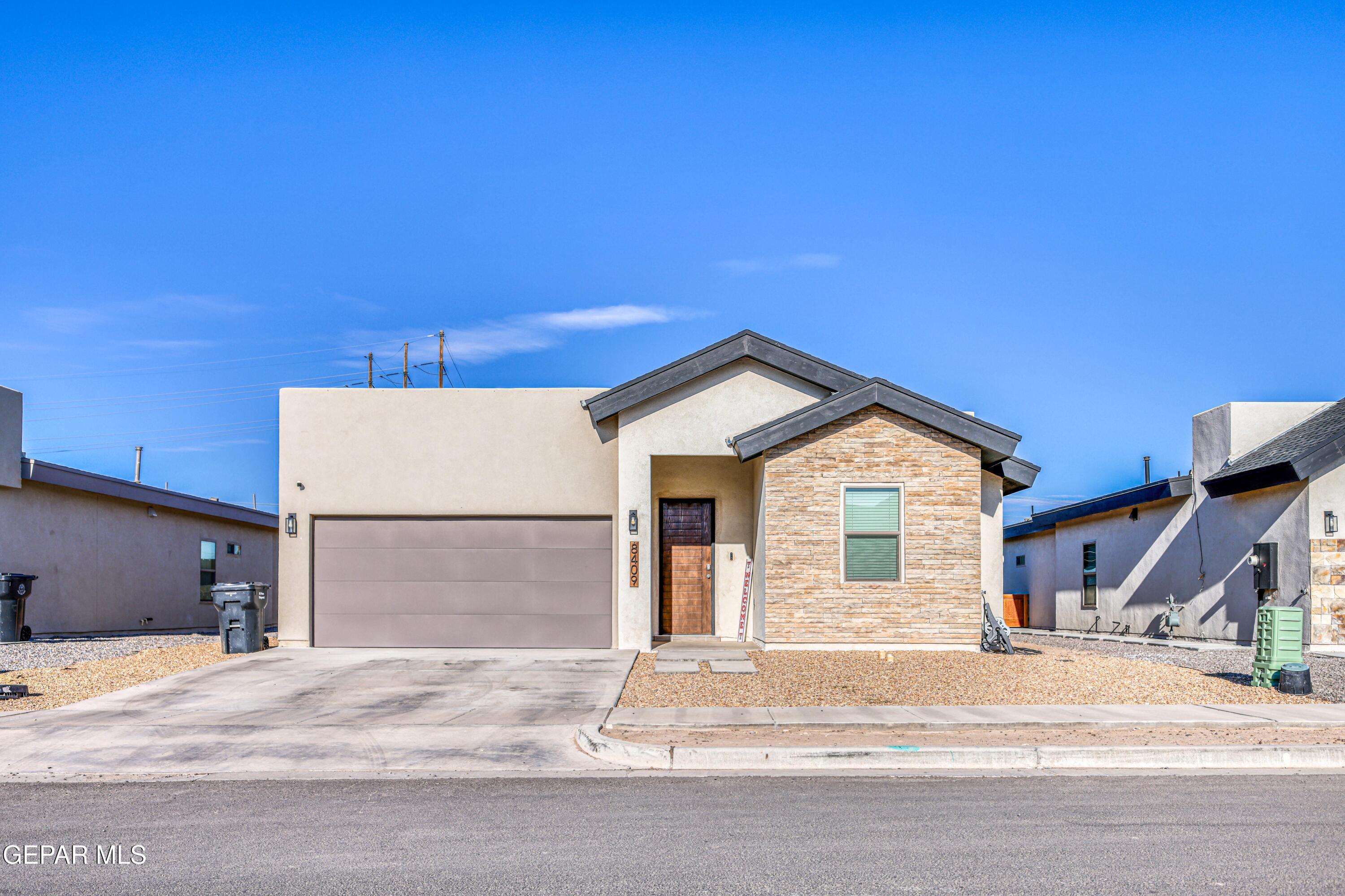 Wally, Vinton, TX 79821