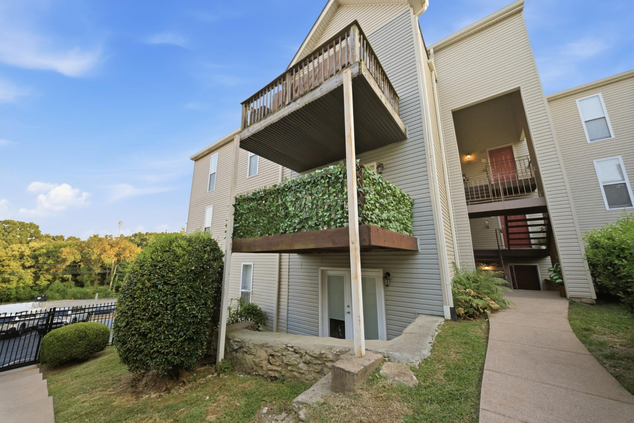 Elysian Fields Rd, Nashville, TN 37211