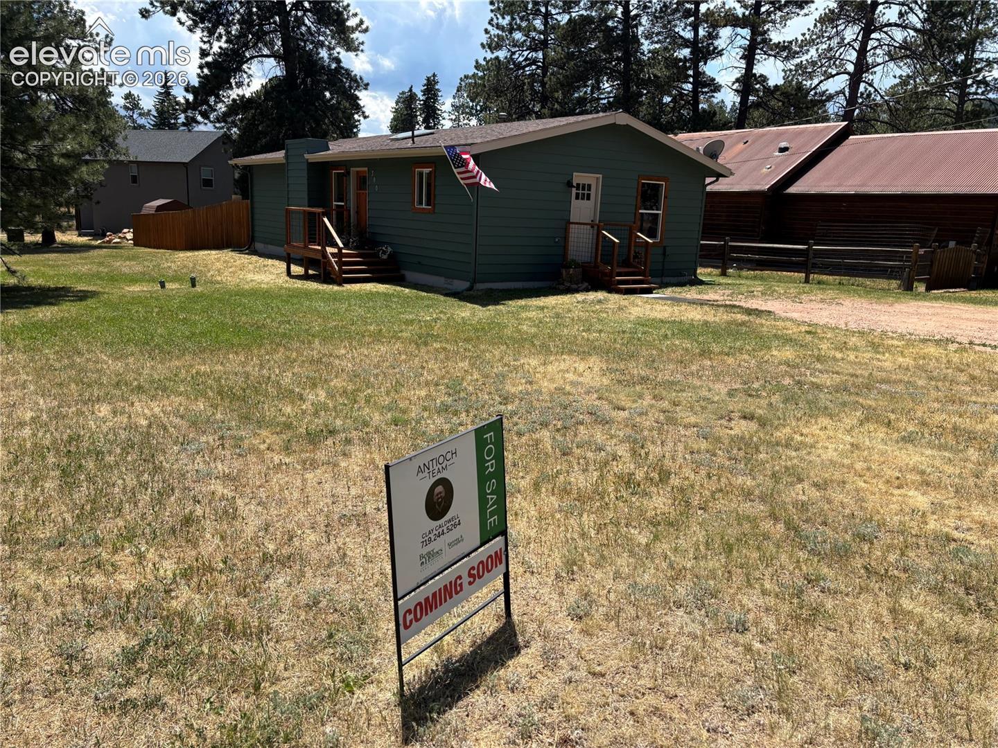 S Fairview St, Woodland Park, CO 80863