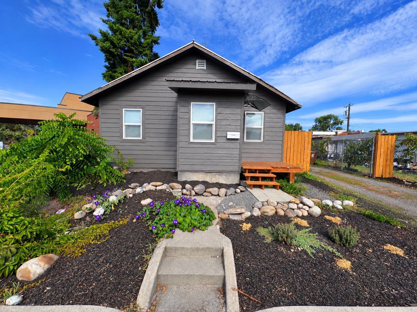 E Mission Ave, Spokane, WA 99202
