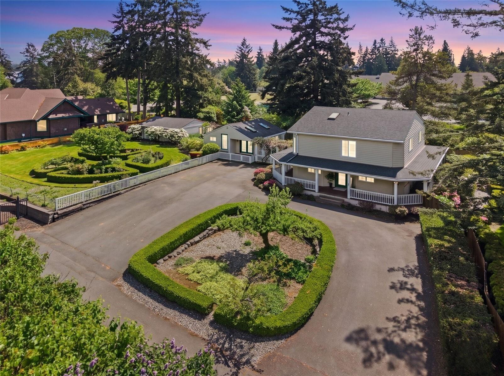 8th Ave S, Des Moines, WA 98148
