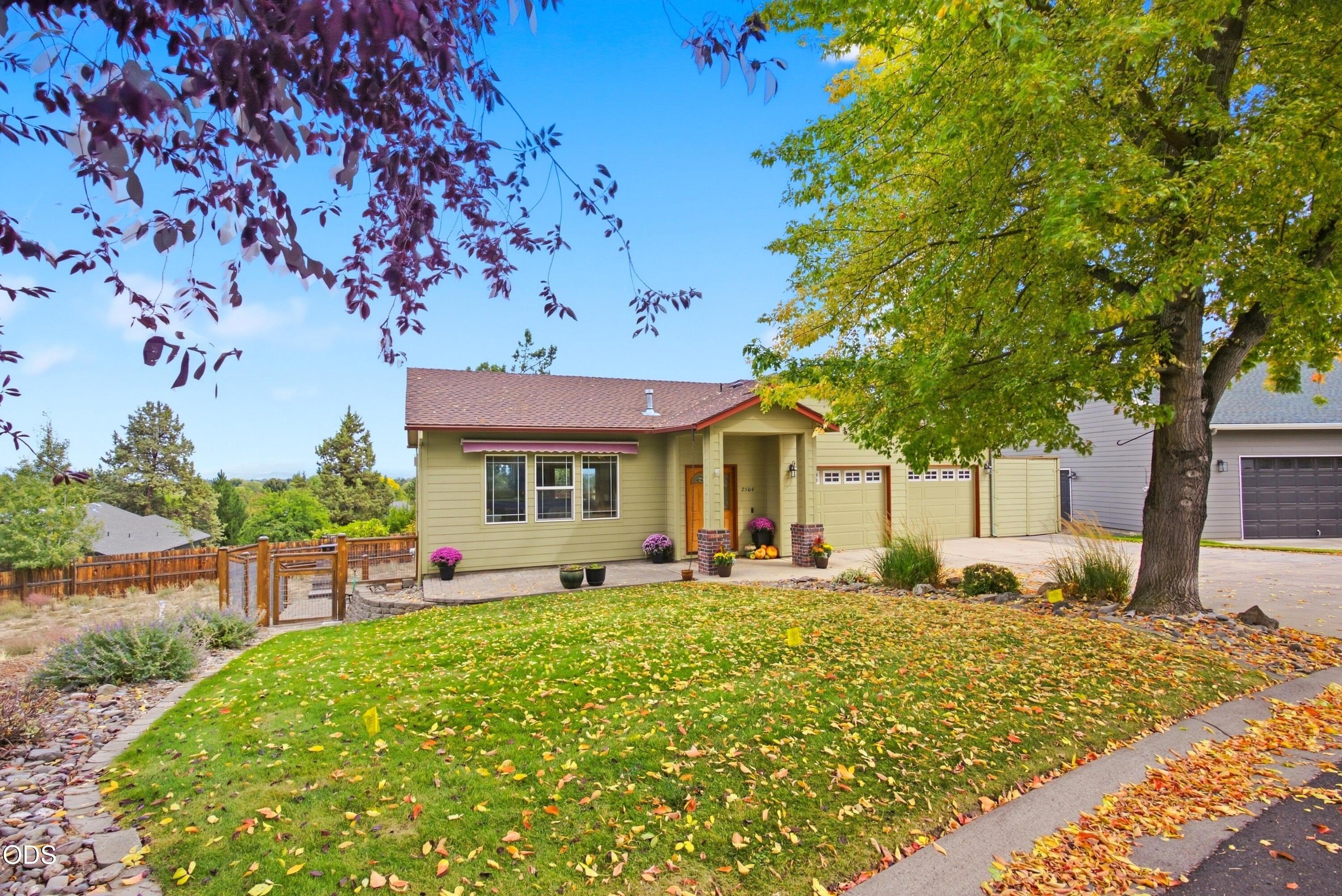 Sw 32nd St, Redmond, OR 97756