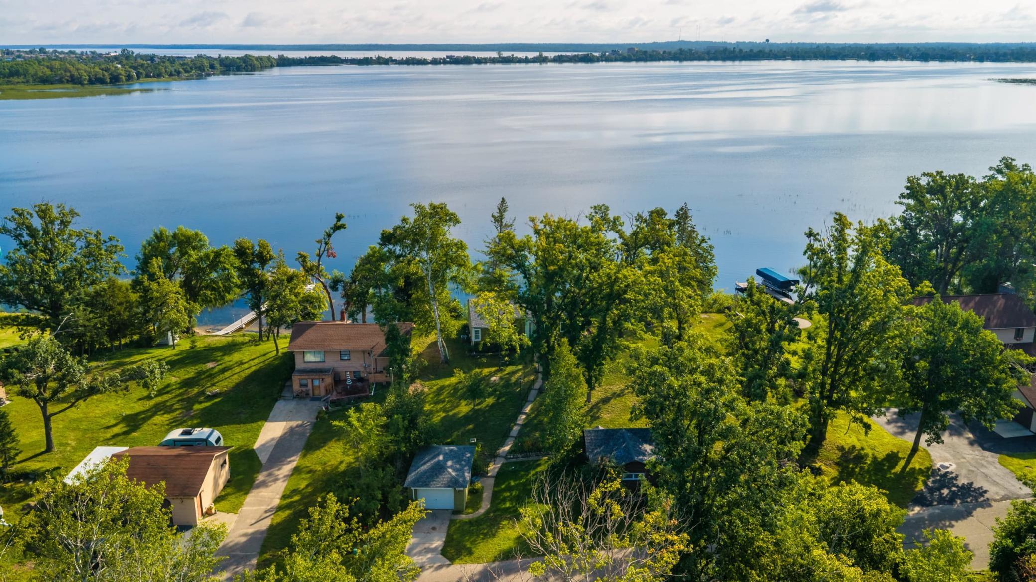S Lake Irving Dr Sw, Bemidji, MN 56601