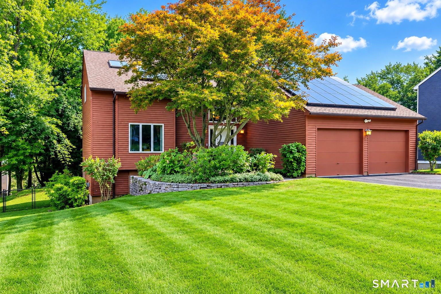 Pondview Dr, Cromwell, CT 06416
