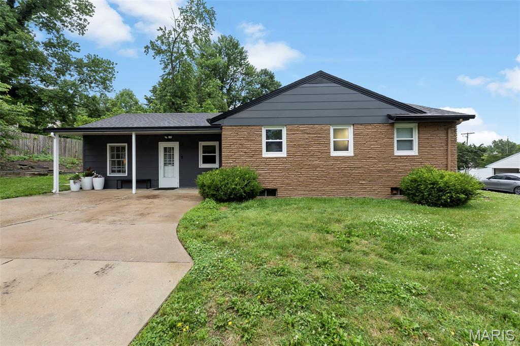 Poppy Ln, Cape Girardeau, MO 63701