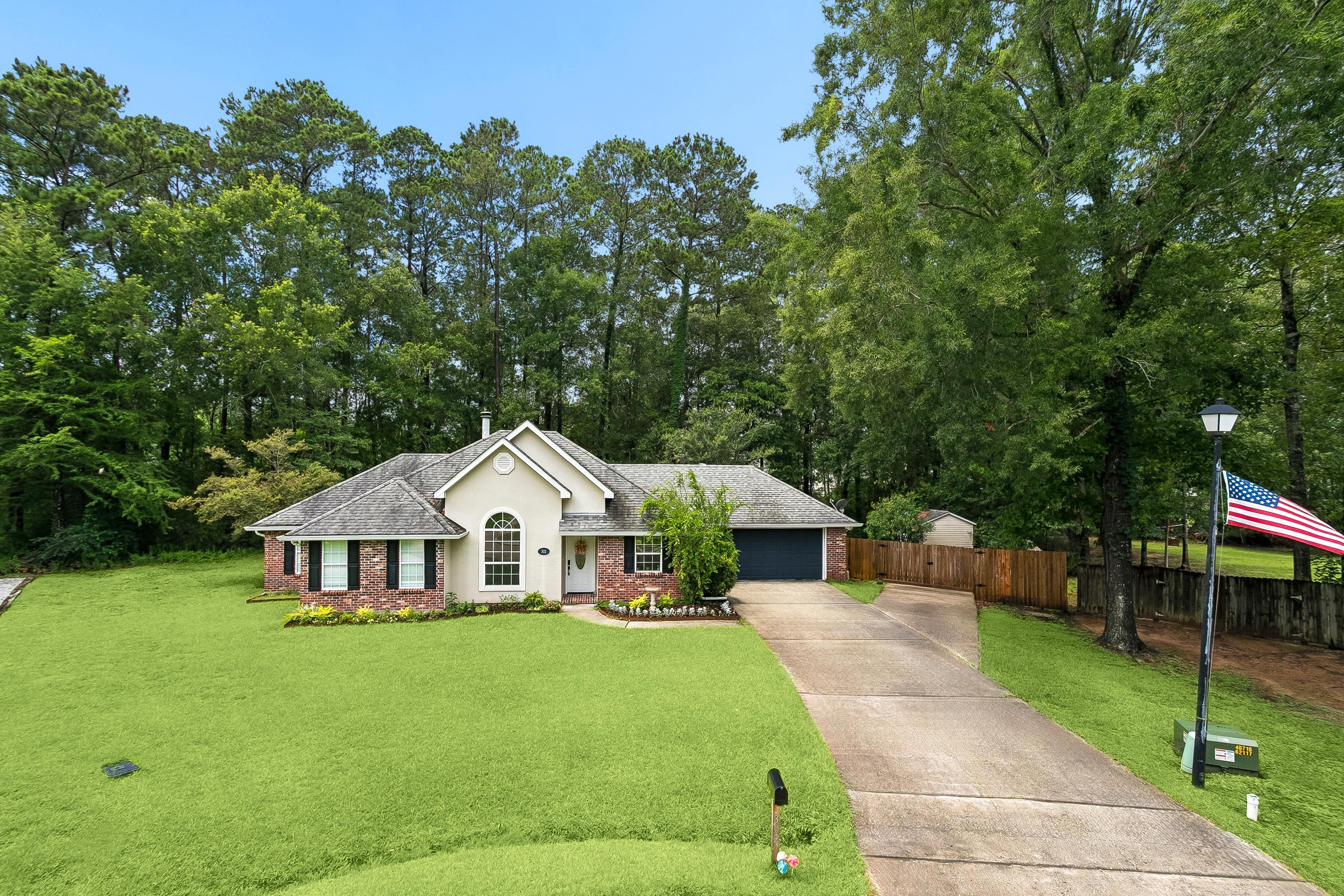 Vireo Dr, Mandeville, LA 70448