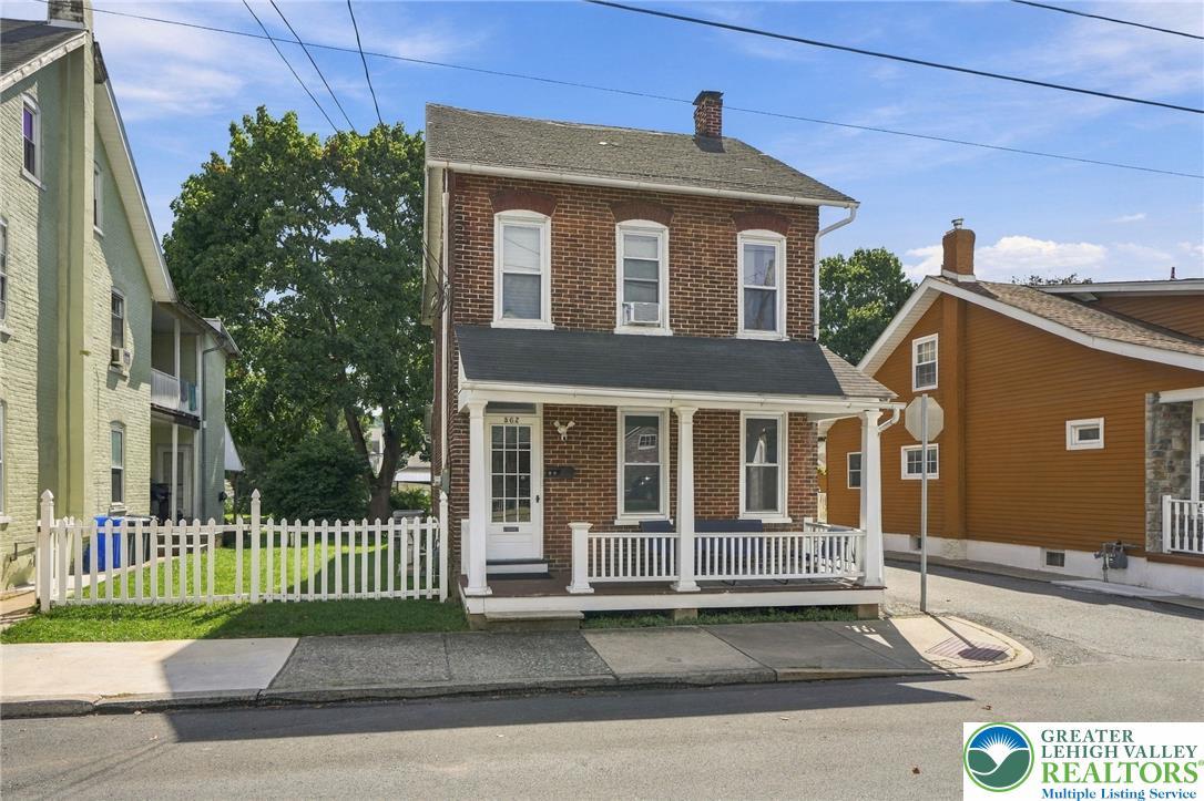 Ridge St, Emmaus, PA 18049
