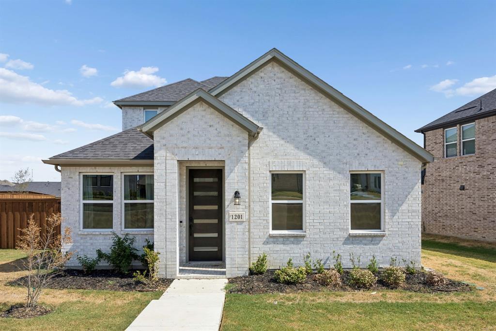 Sideoats Mews, Celina, TX 75009