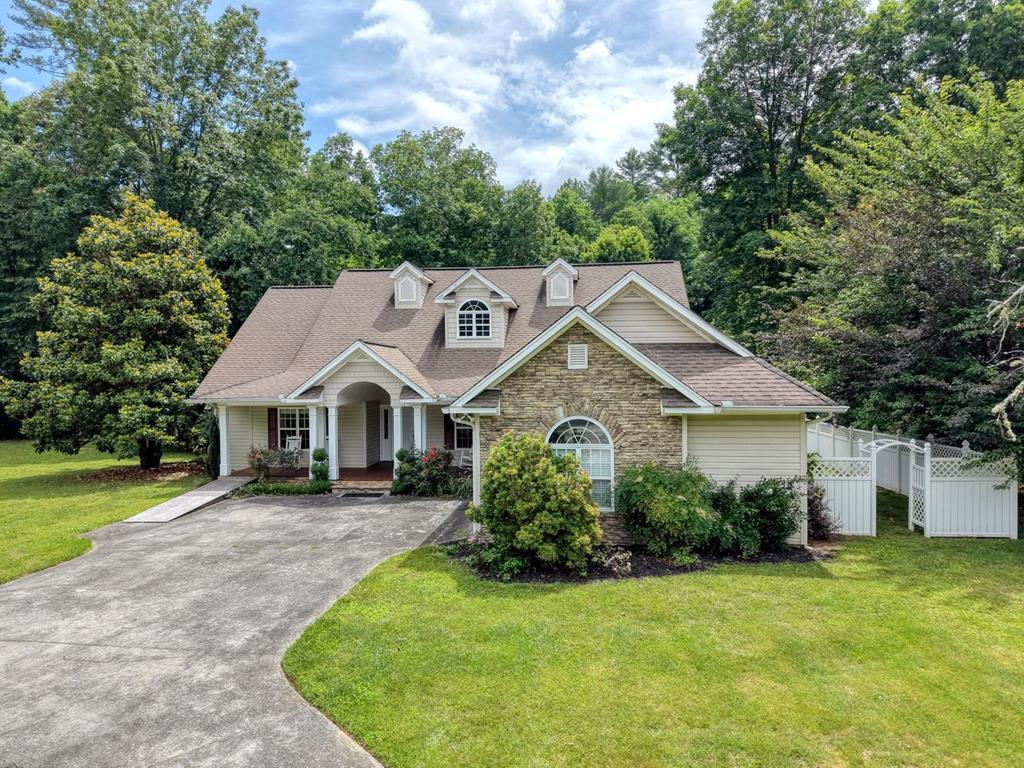 Big Pine Dr, Hiawassee, GA 30546