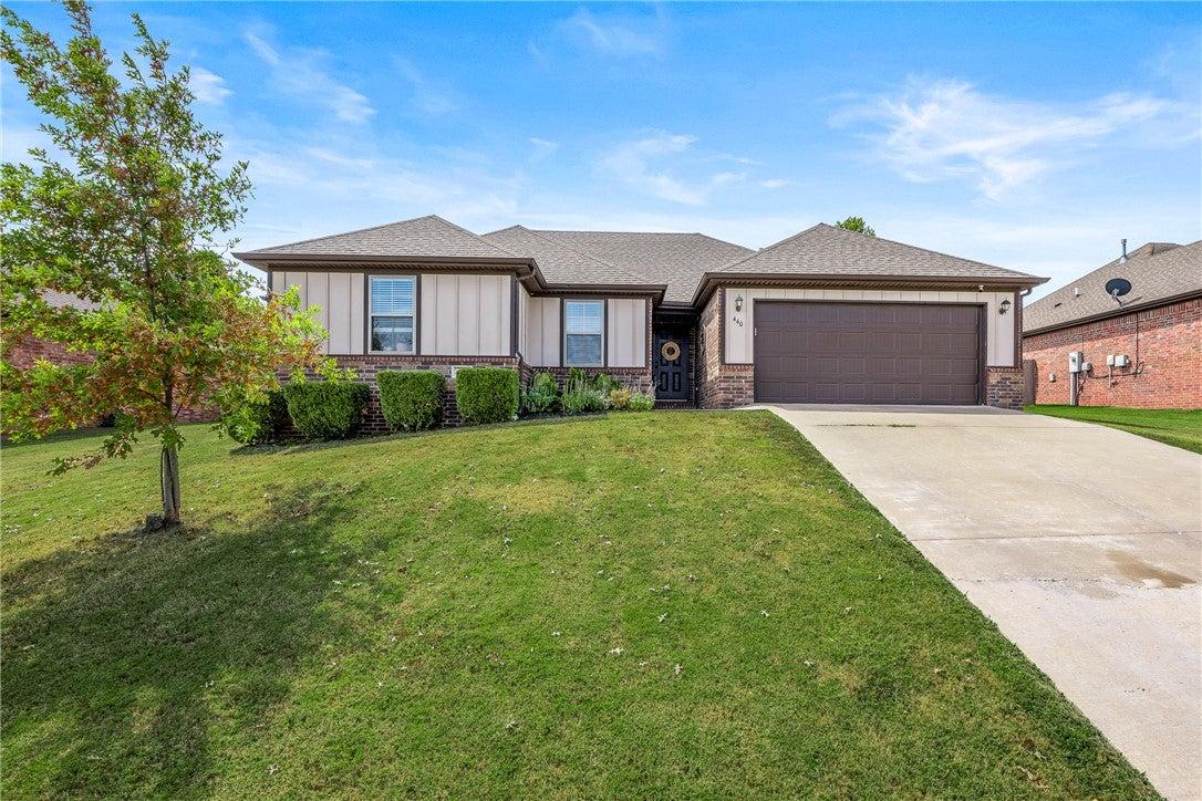 Trieste Dr, Centerton, AR 72719