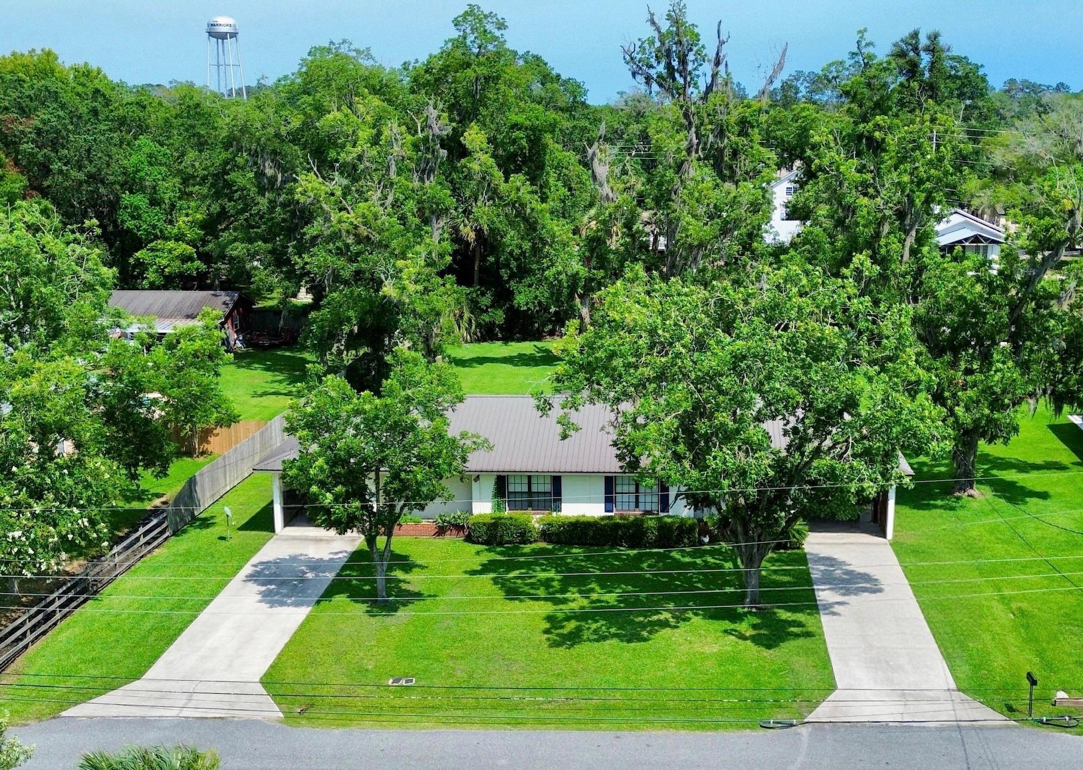 Dixie Ave, Callahan, FL 32011