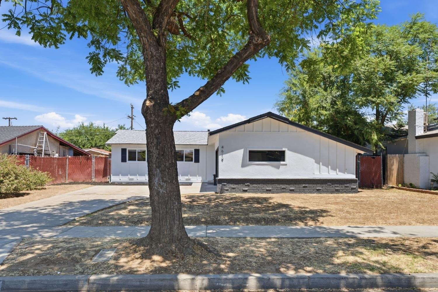 E Dwight Way, Fresno, CA 93702