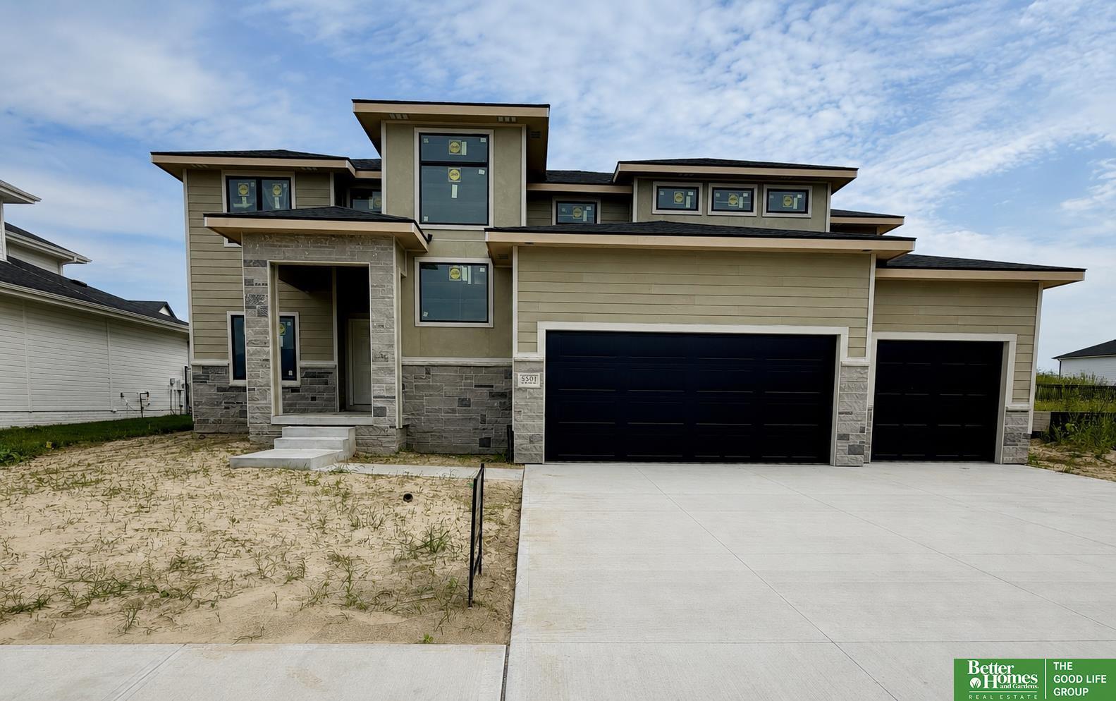 N 213th St, Elkhorn, NE 68022