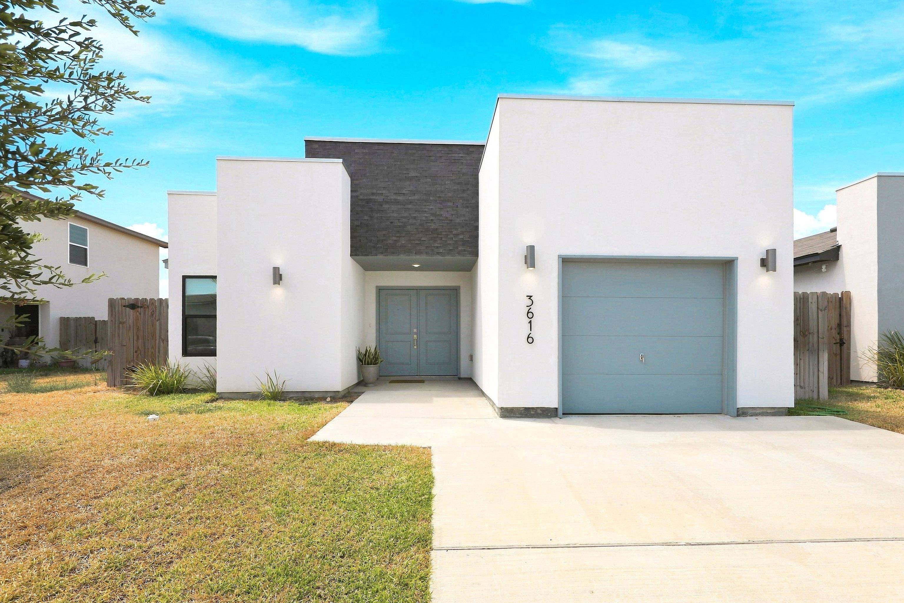 Guaymas Ave, Laredo, TX 78046