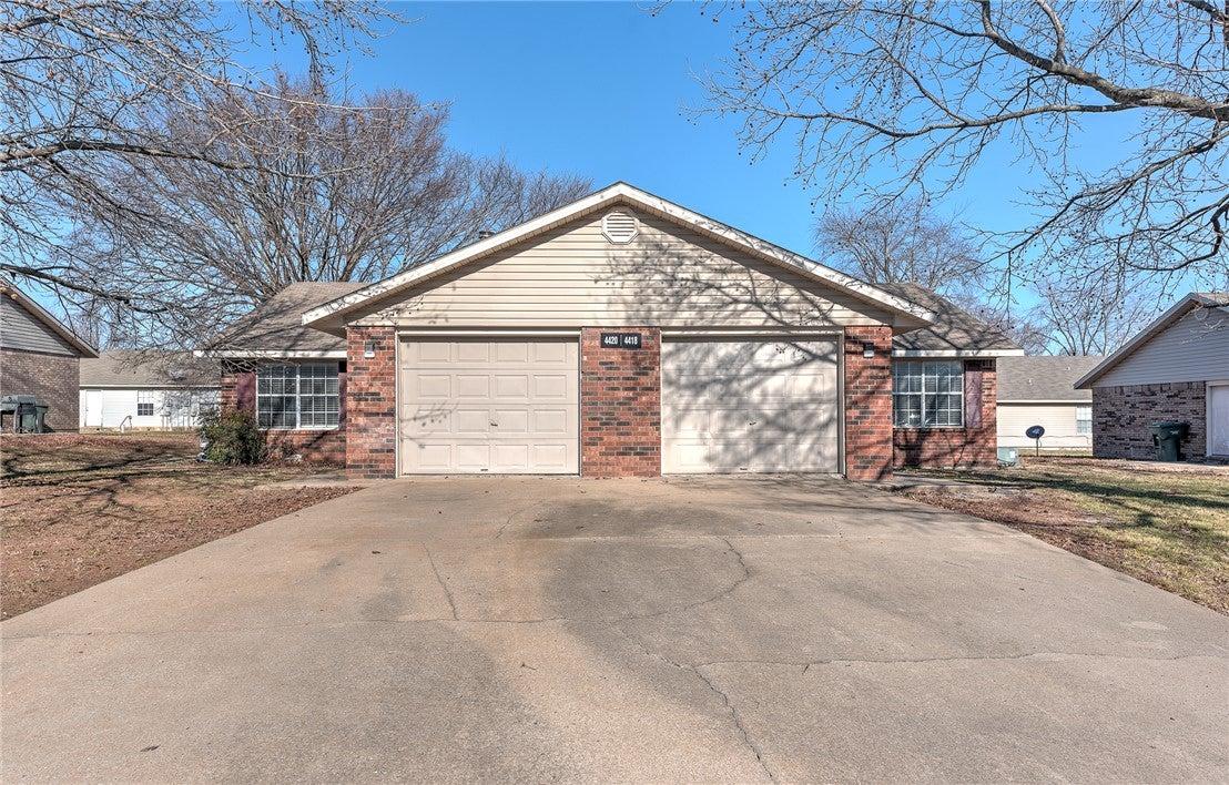 W Franciscan Trl, Fayetteville, AR 72704