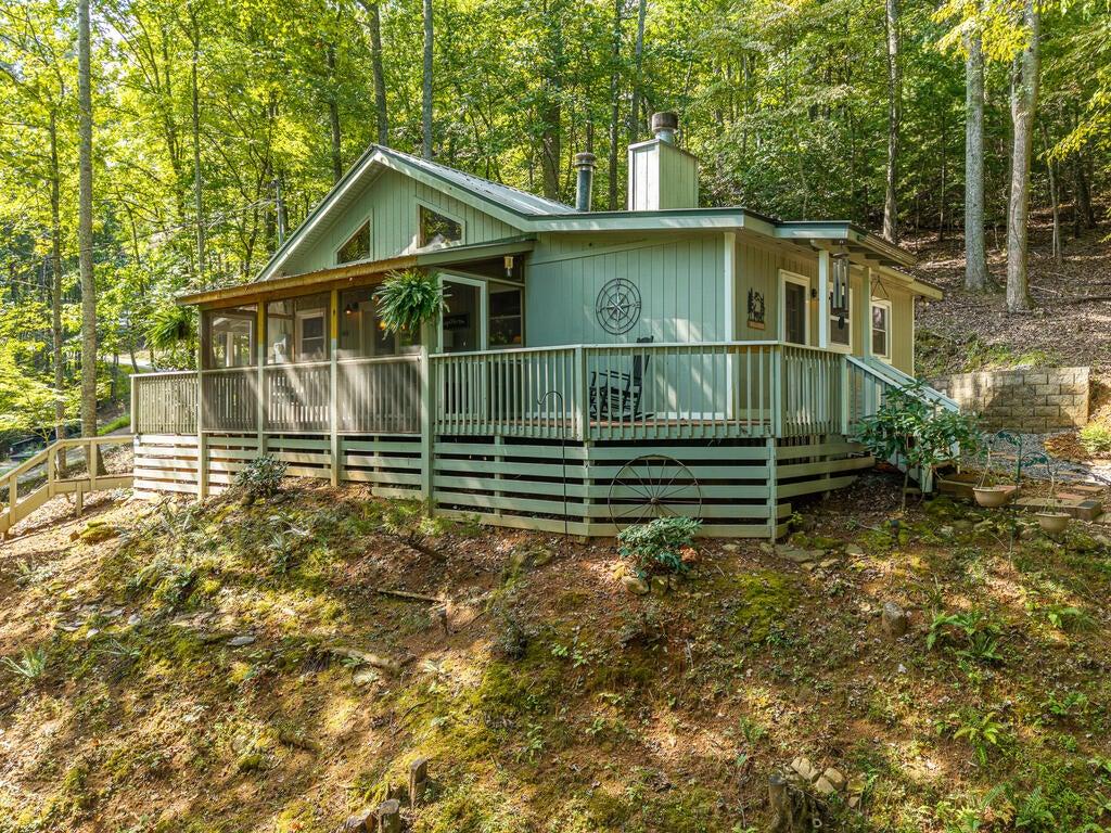 Robertson Cir, Blairsville, GA 30512