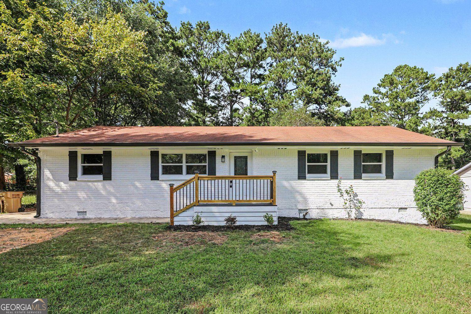 Royce Dr, Jonesboro, GA 30238