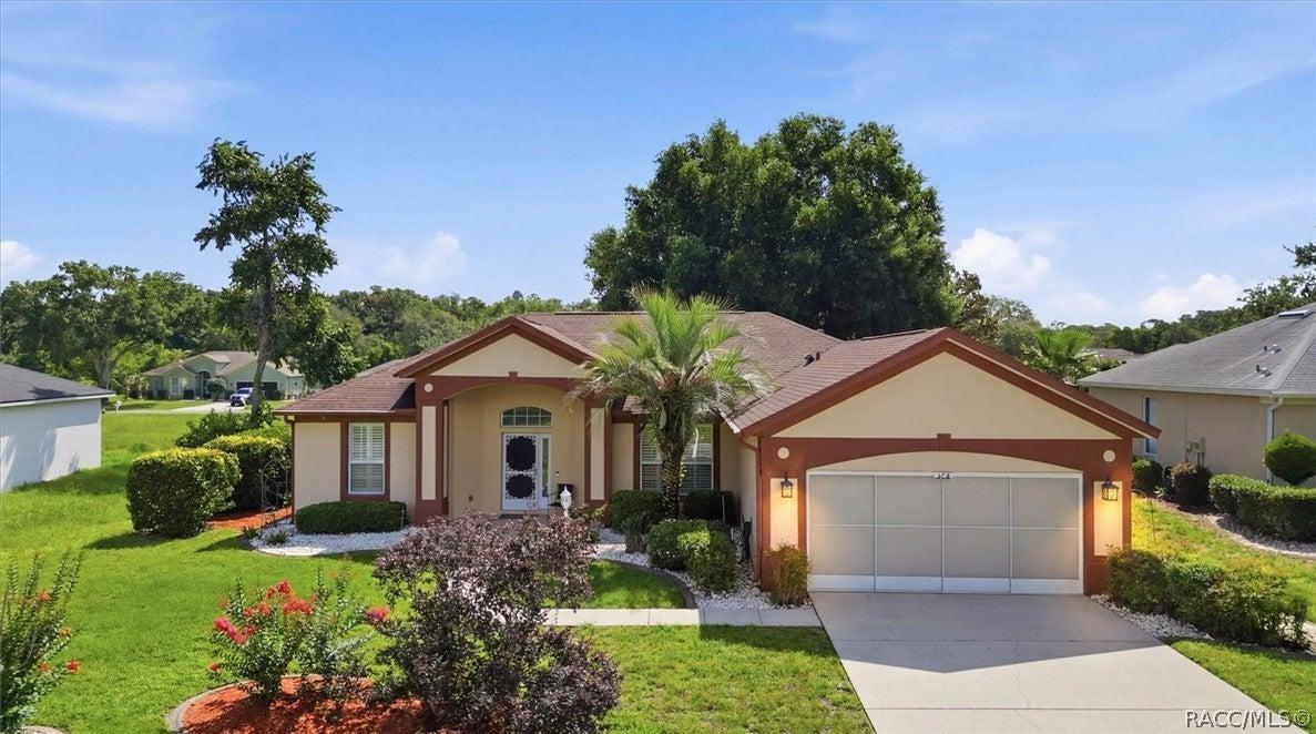 W Romany Loop, Beverly Hills, FL 34465